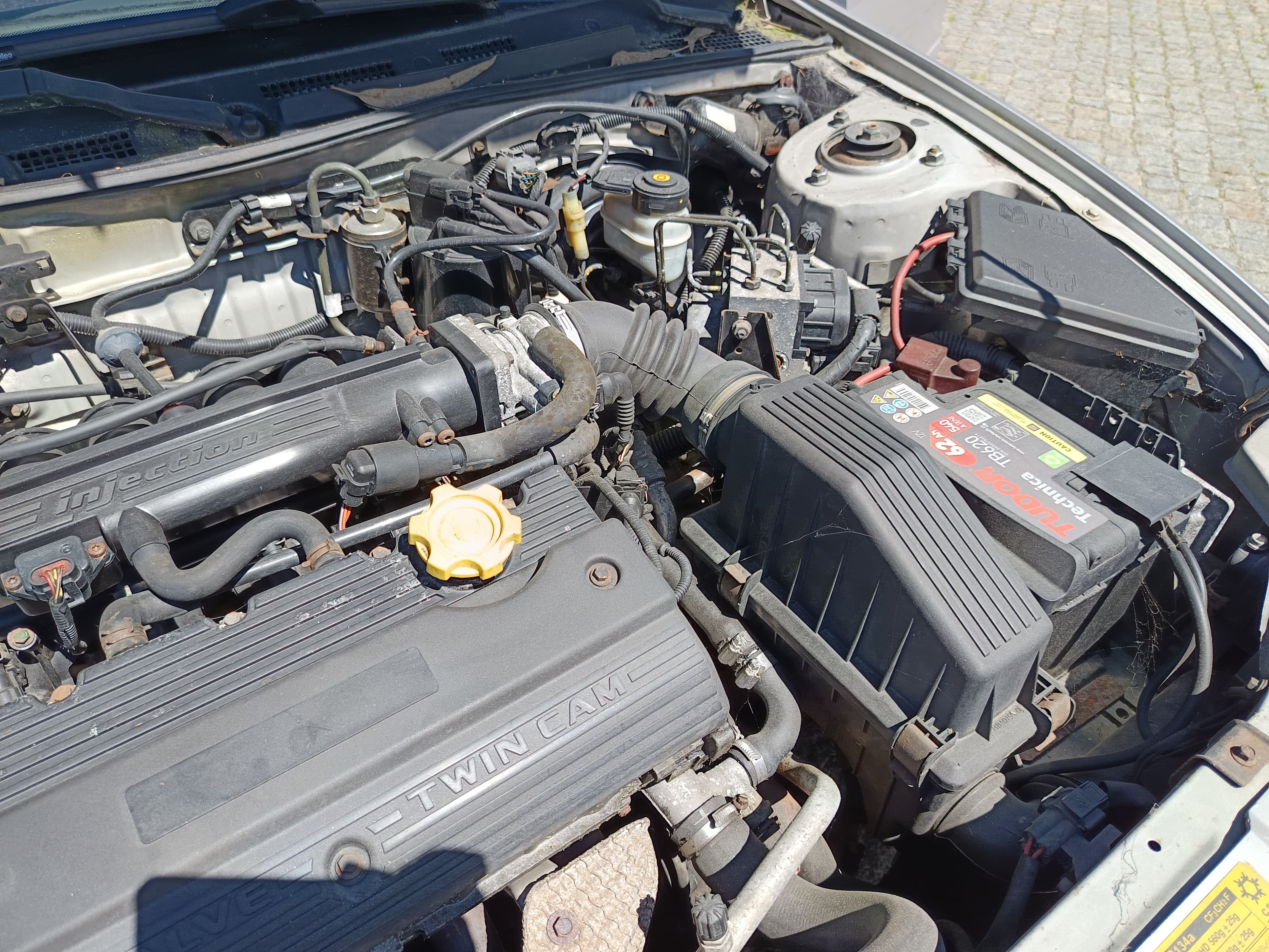 MG ZR · 2002 — imagem 11