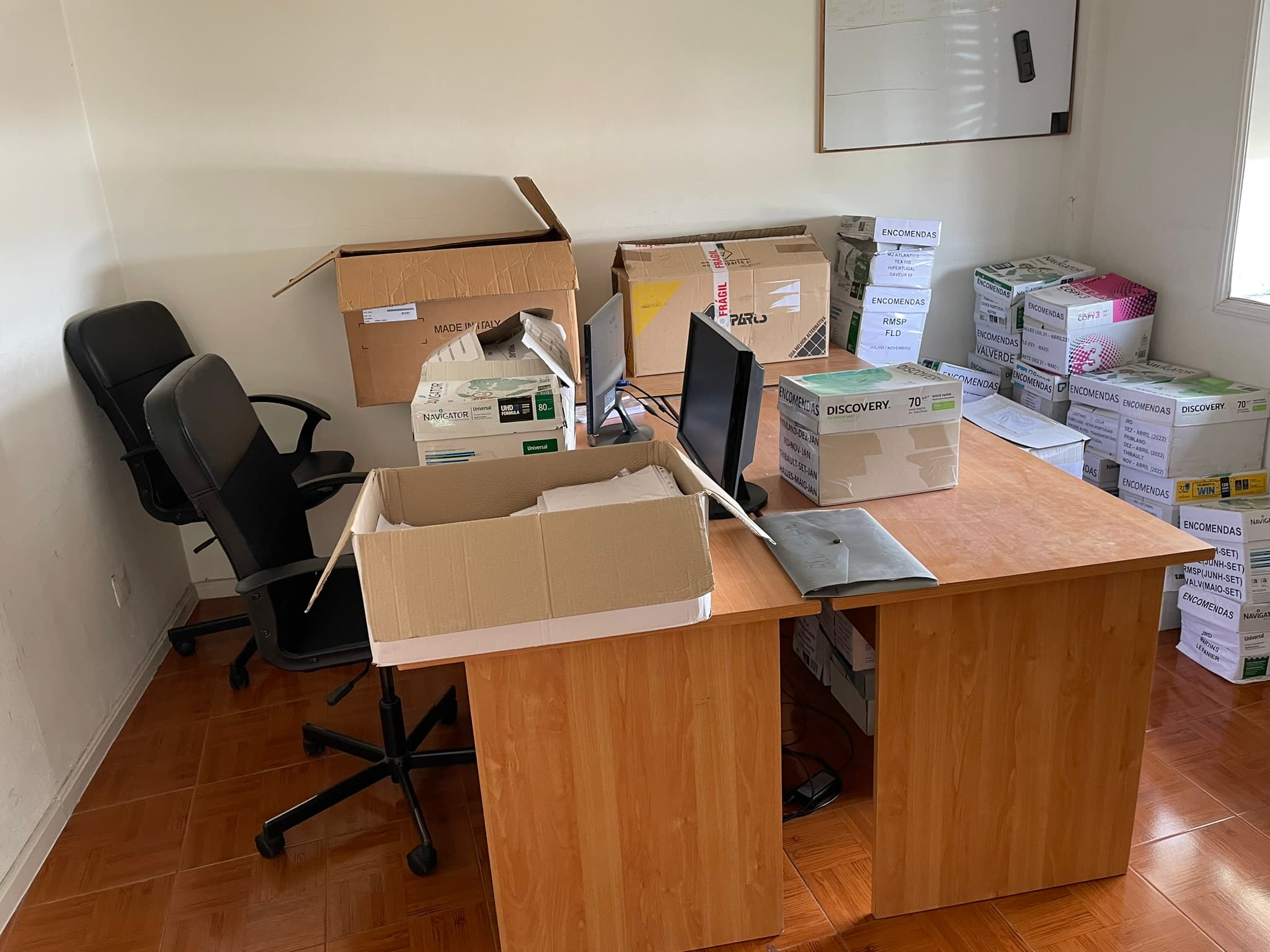 Equipamento de Escritório · Diversos — imagem 7