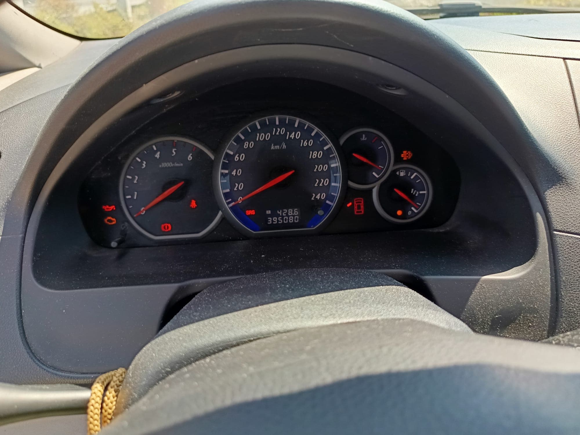 Mitsubishi Grandis 2.0 DI-D · 7 Lugares — image 28