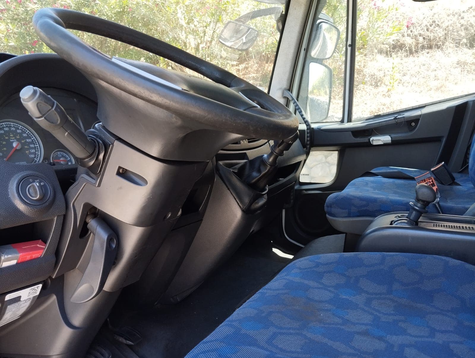 Iveco Eurocargo · Ano 2010 — imagem 9