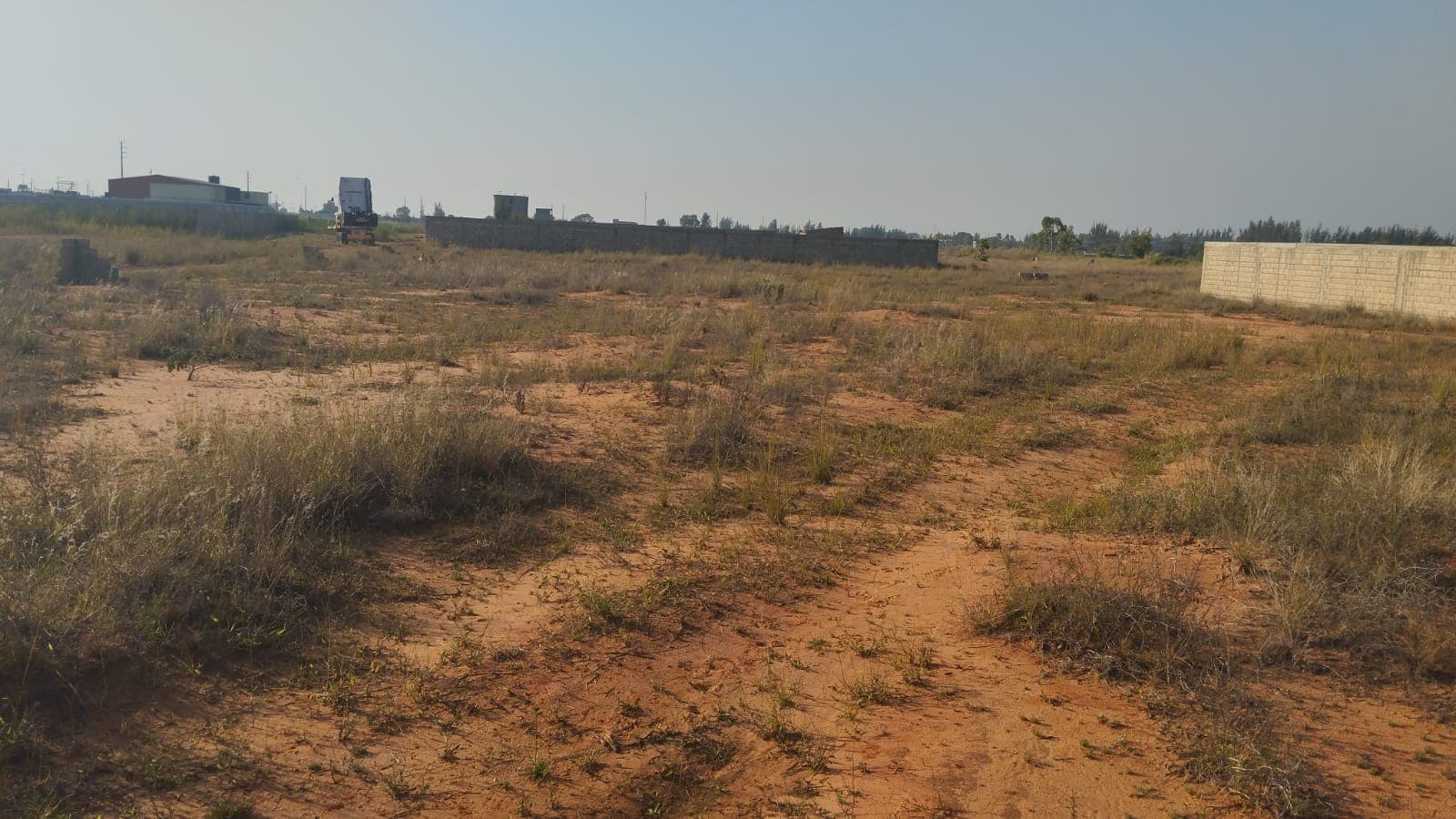Infraestruturas em Terreno na Zona de Expansão do Bairro Albazine — image 2