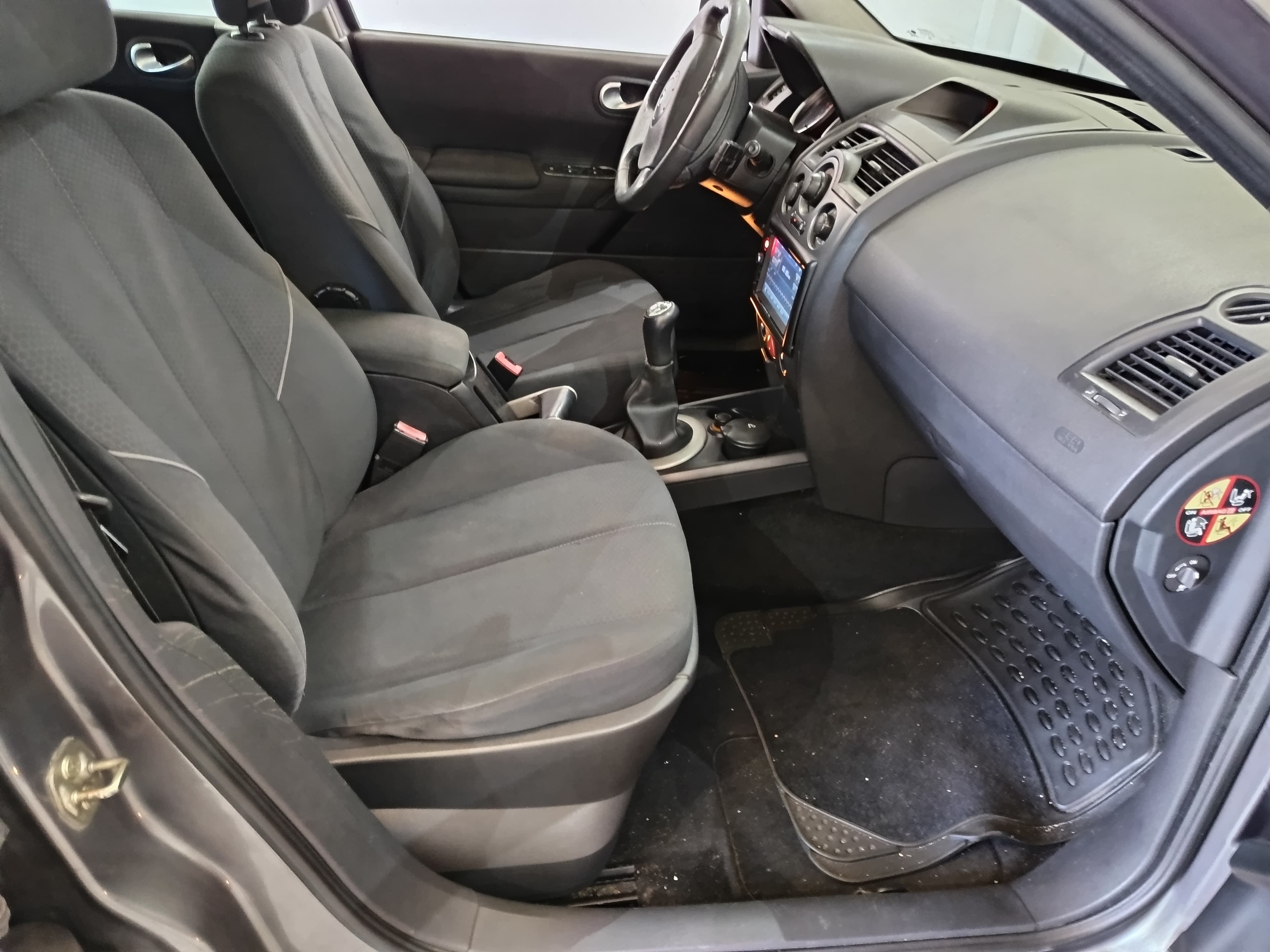Renault Mégane · Ano 2003 — imagen 27