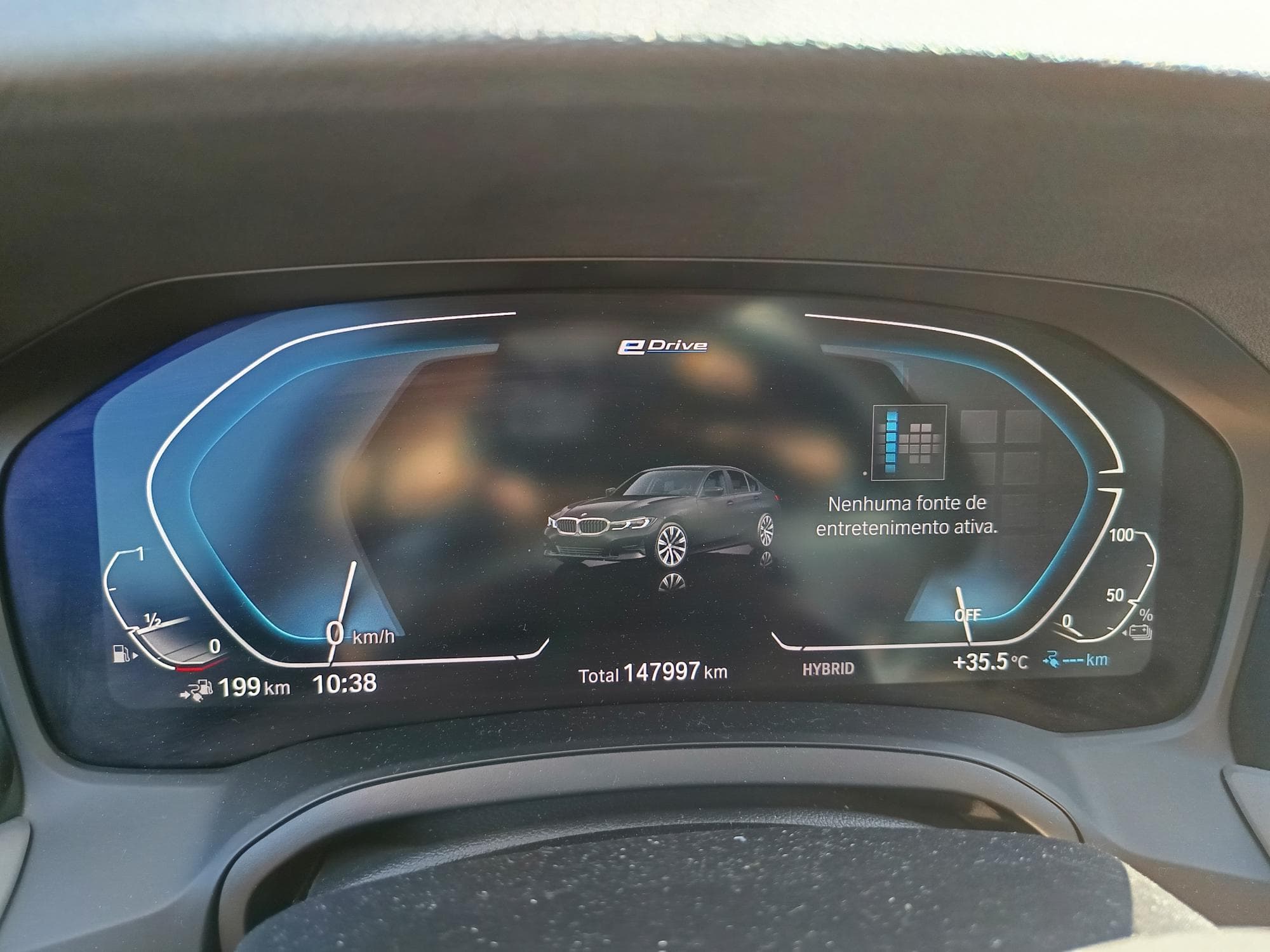 BMW 330E · Ano 2020 — image 32