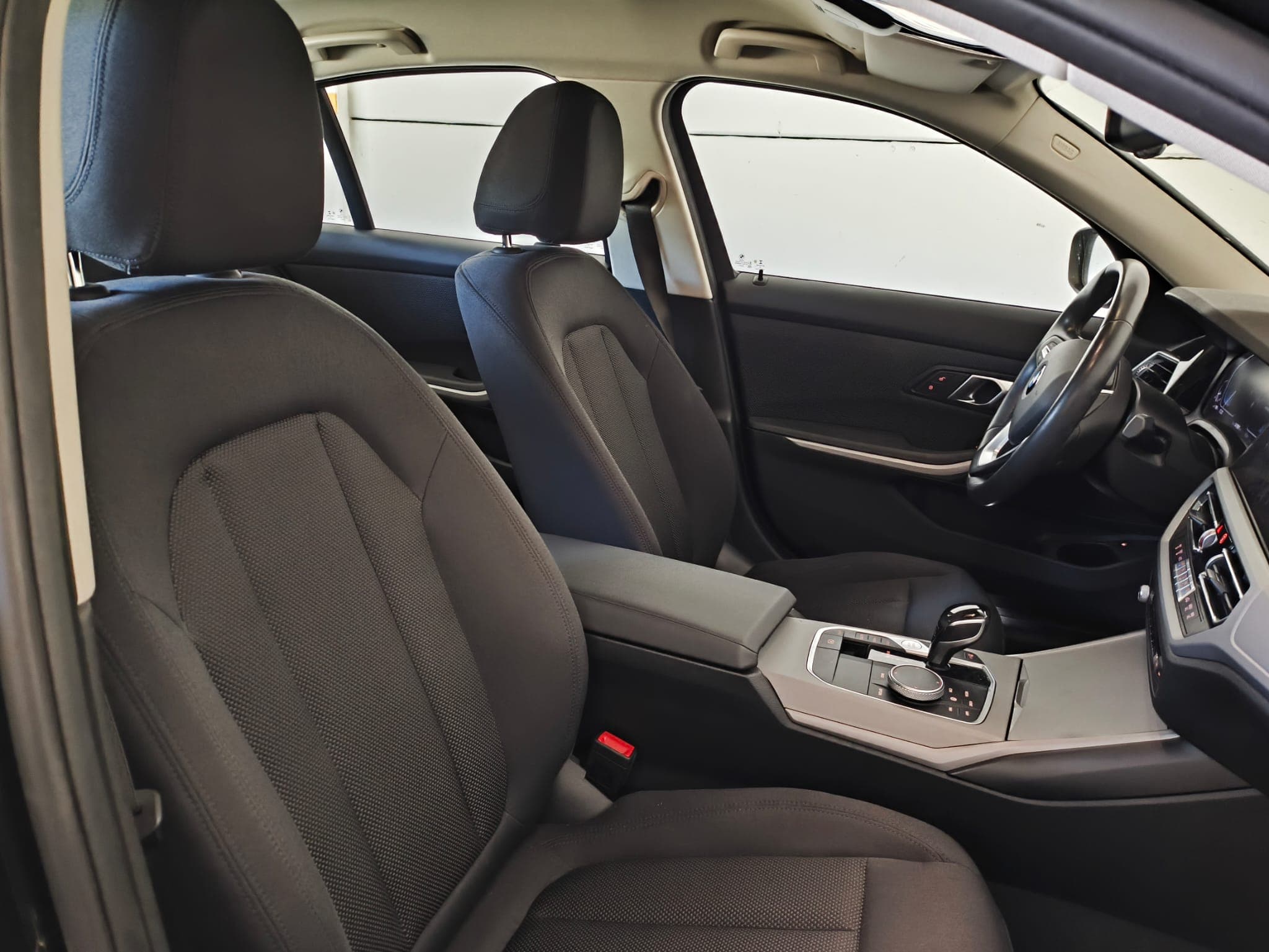 BMW 330E · Ano 2020 — image 20