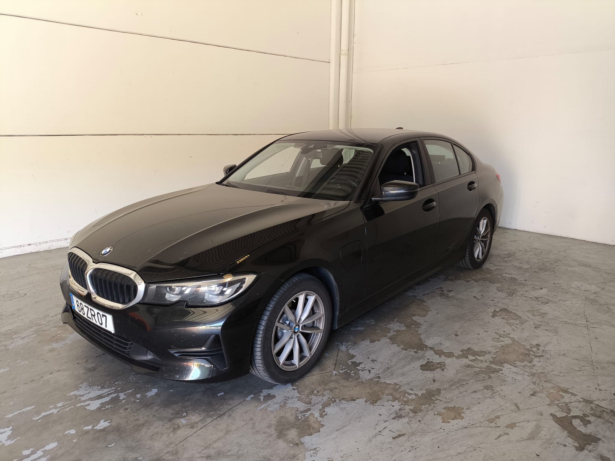 BMW 330E · Ano 2020 — image 1