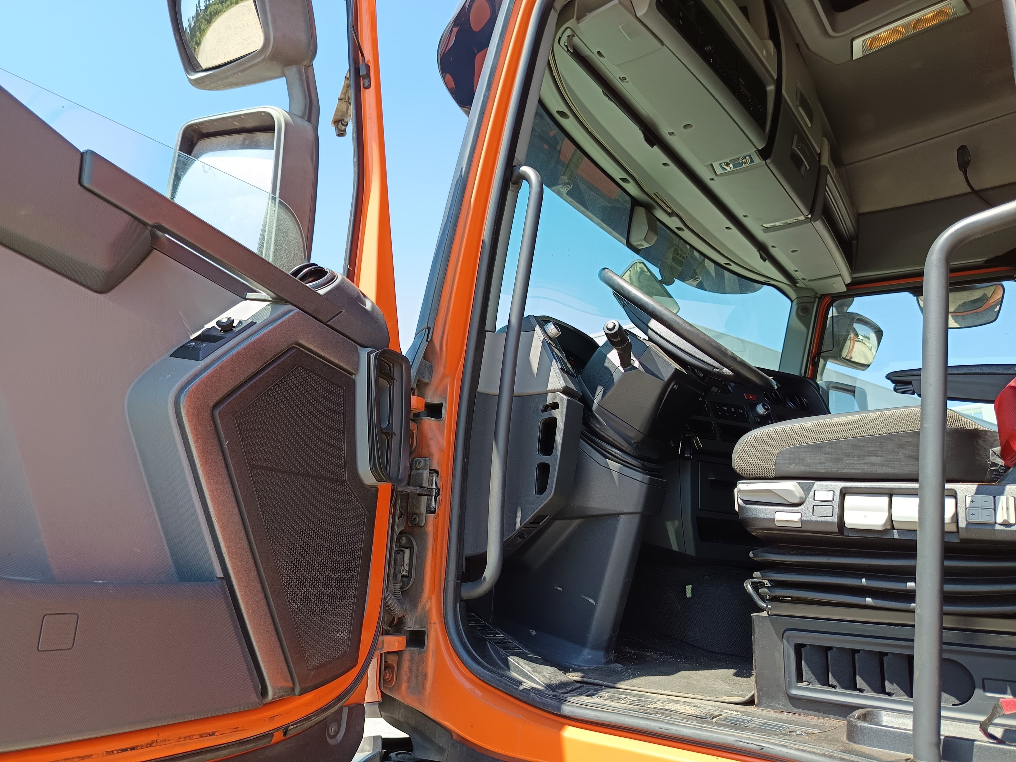 Renault T480 HD001 · Ano 2015 — imagen 14