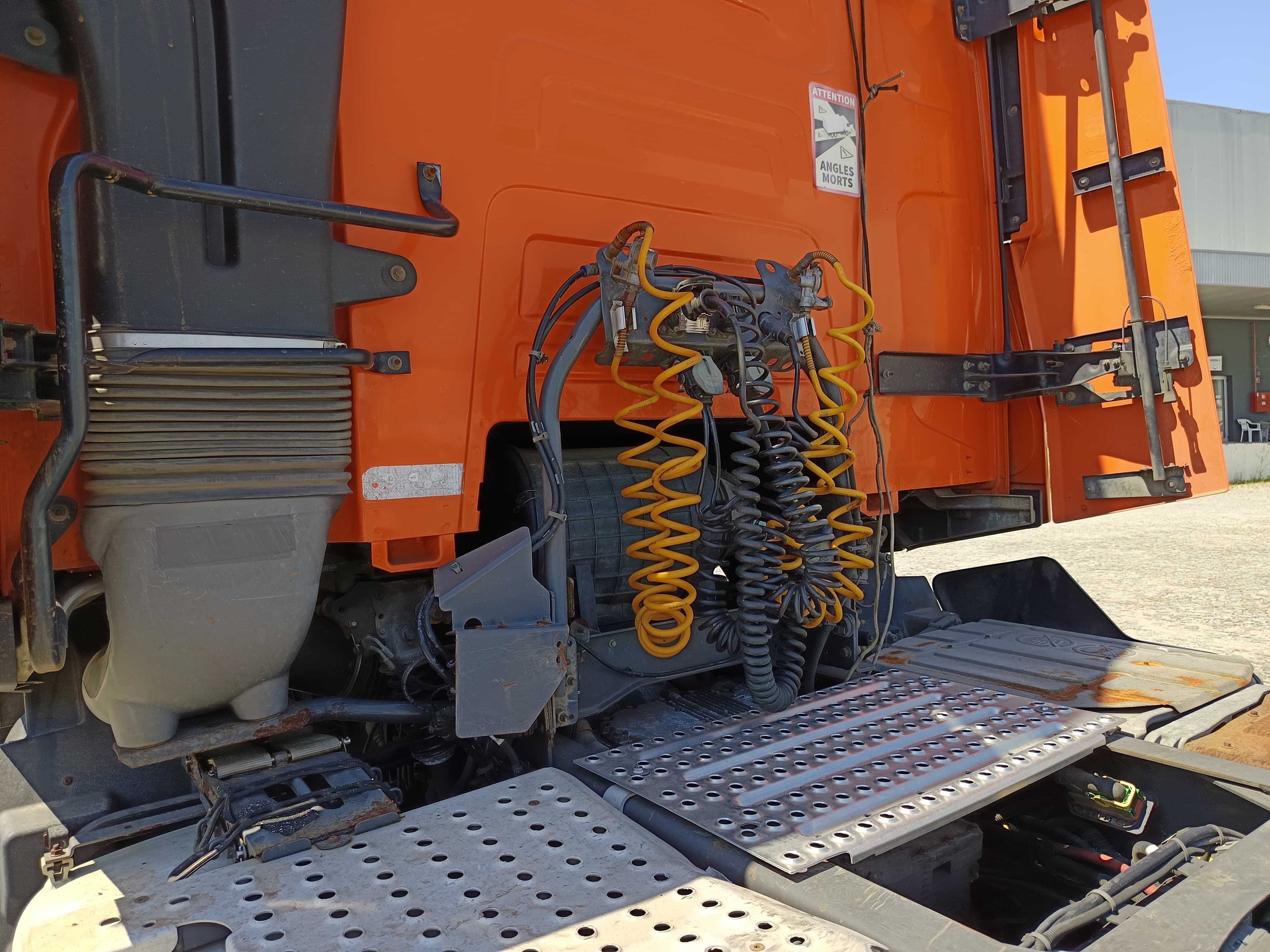 Renault T480 HD001 · Ano 2015 — imagen 8
