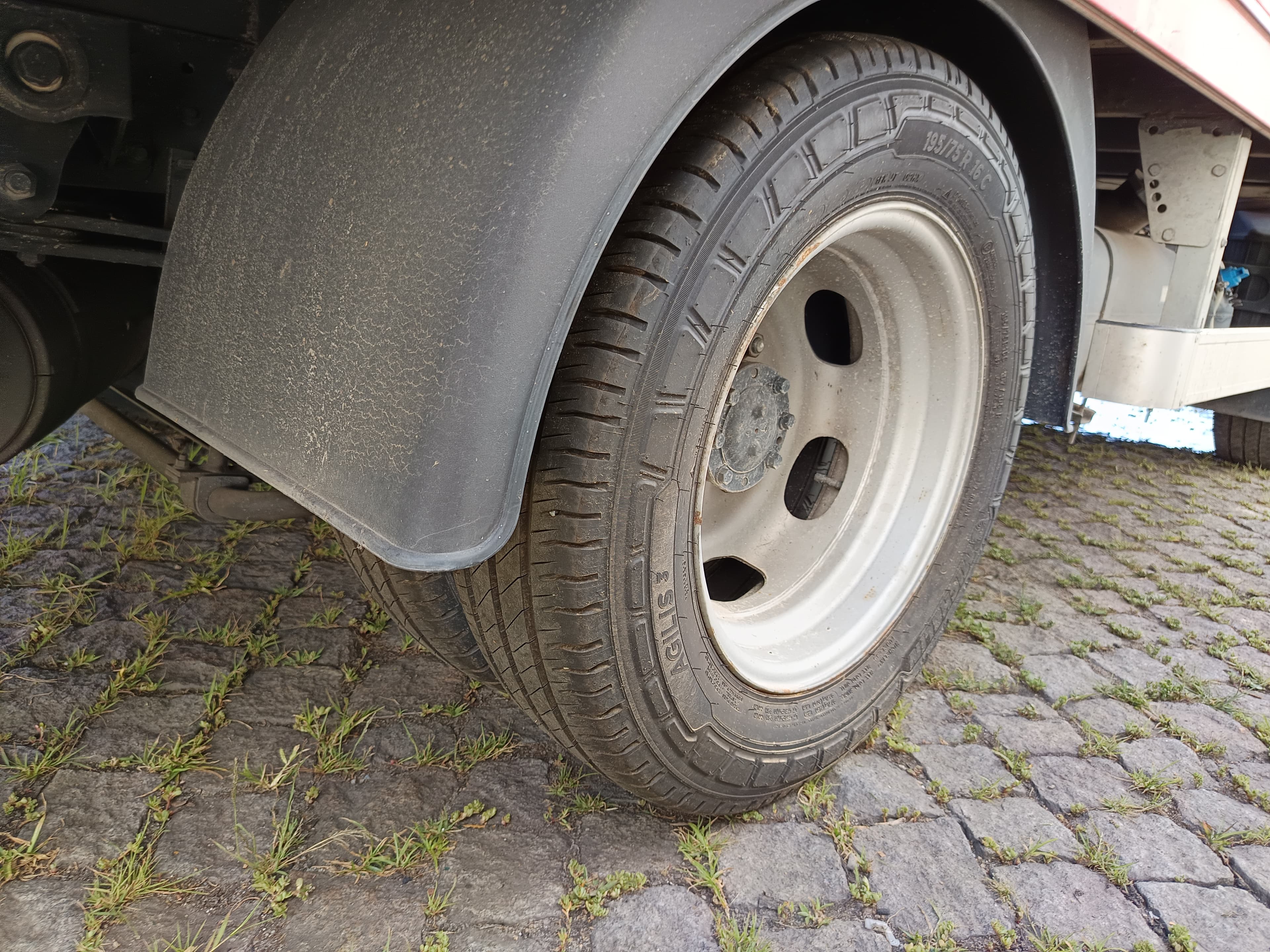 Mitsubishi Canter 3C13 · Ano 2016 — image 21
