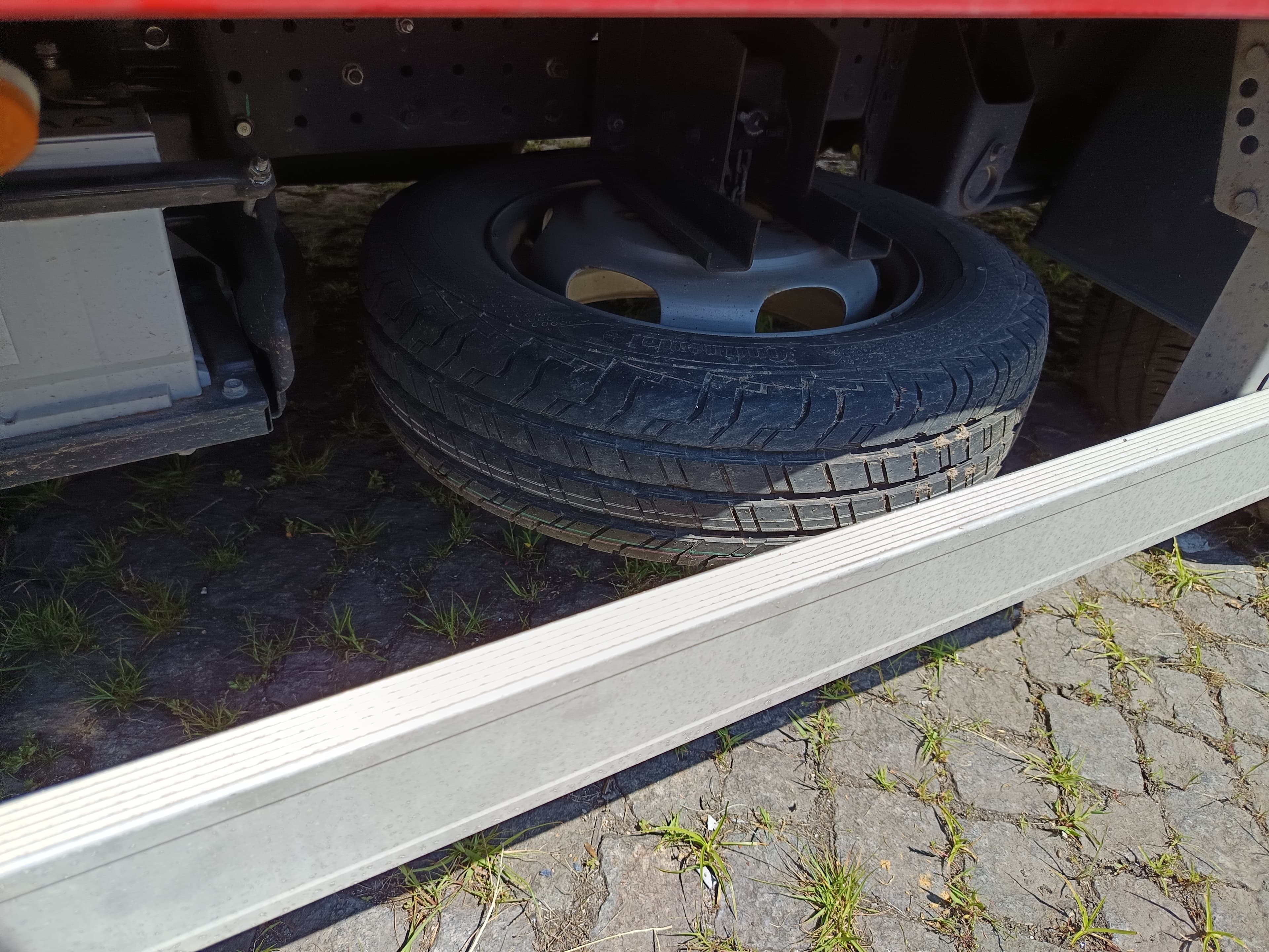 Mitsubishi Canter 3C13 · Ano 2016 — image 9