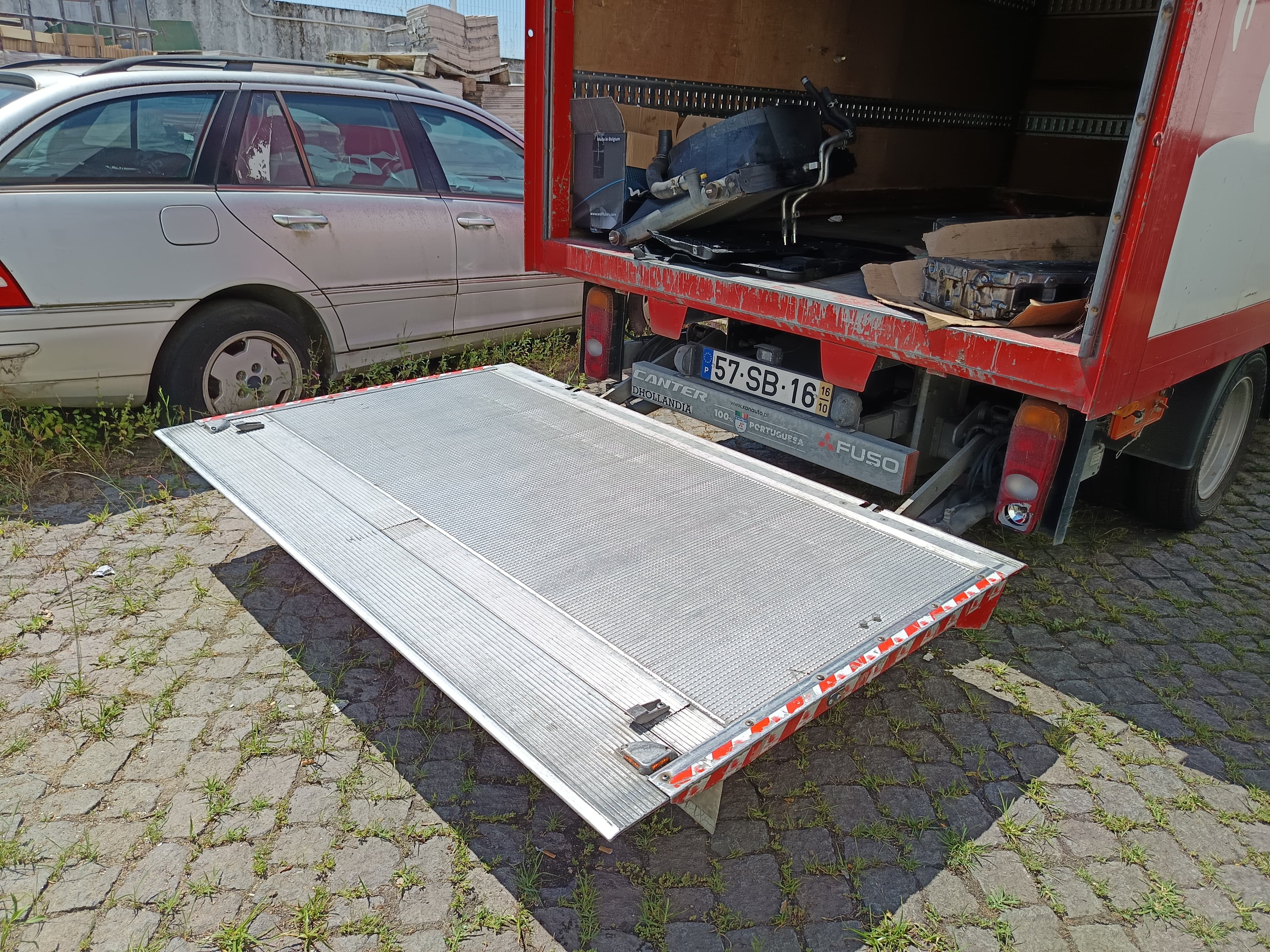 Mitsubishi Canter 3C13 · Ano 2016 — image 10