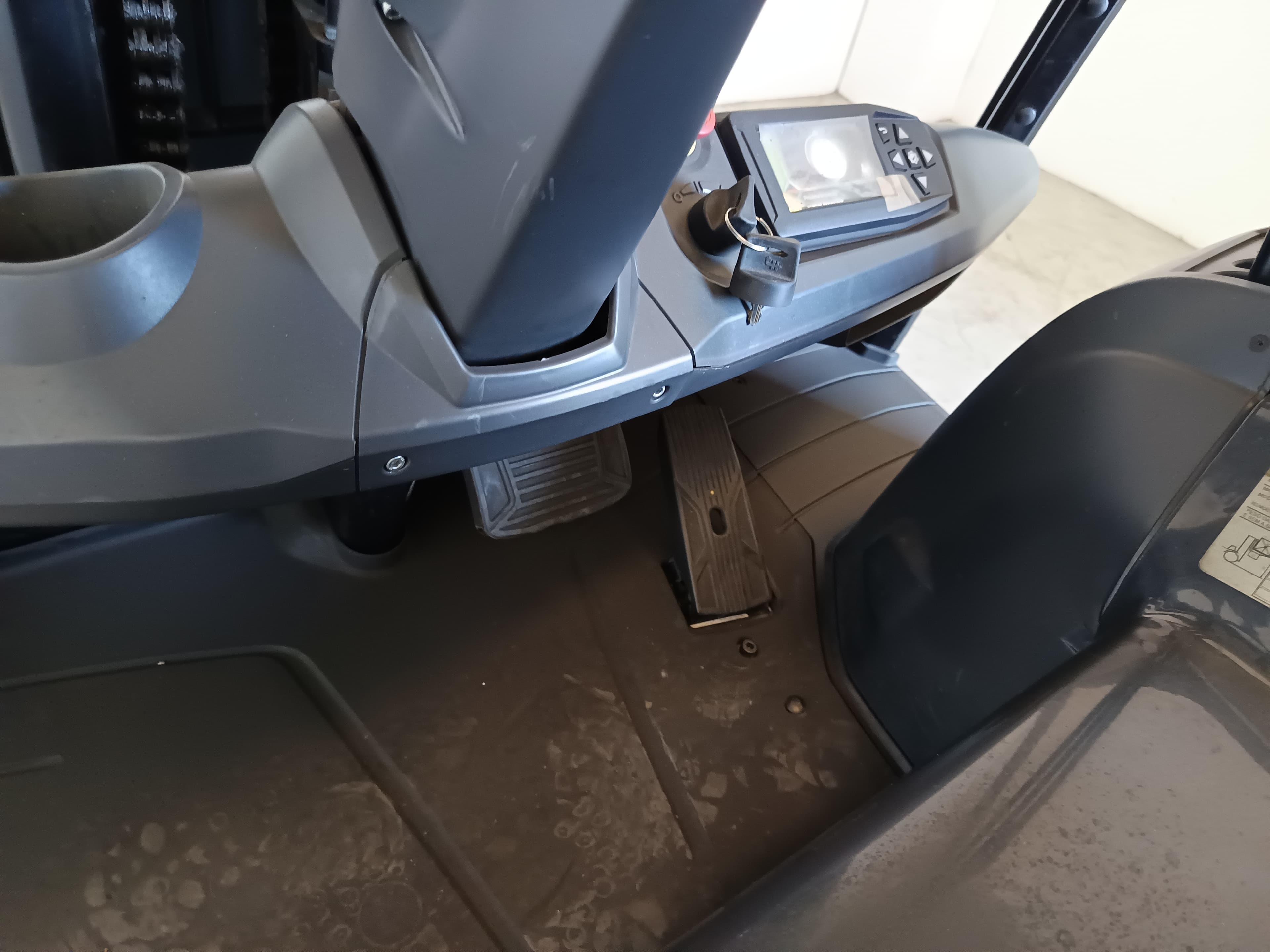 Empilhador Mitsubishi — imagen 14