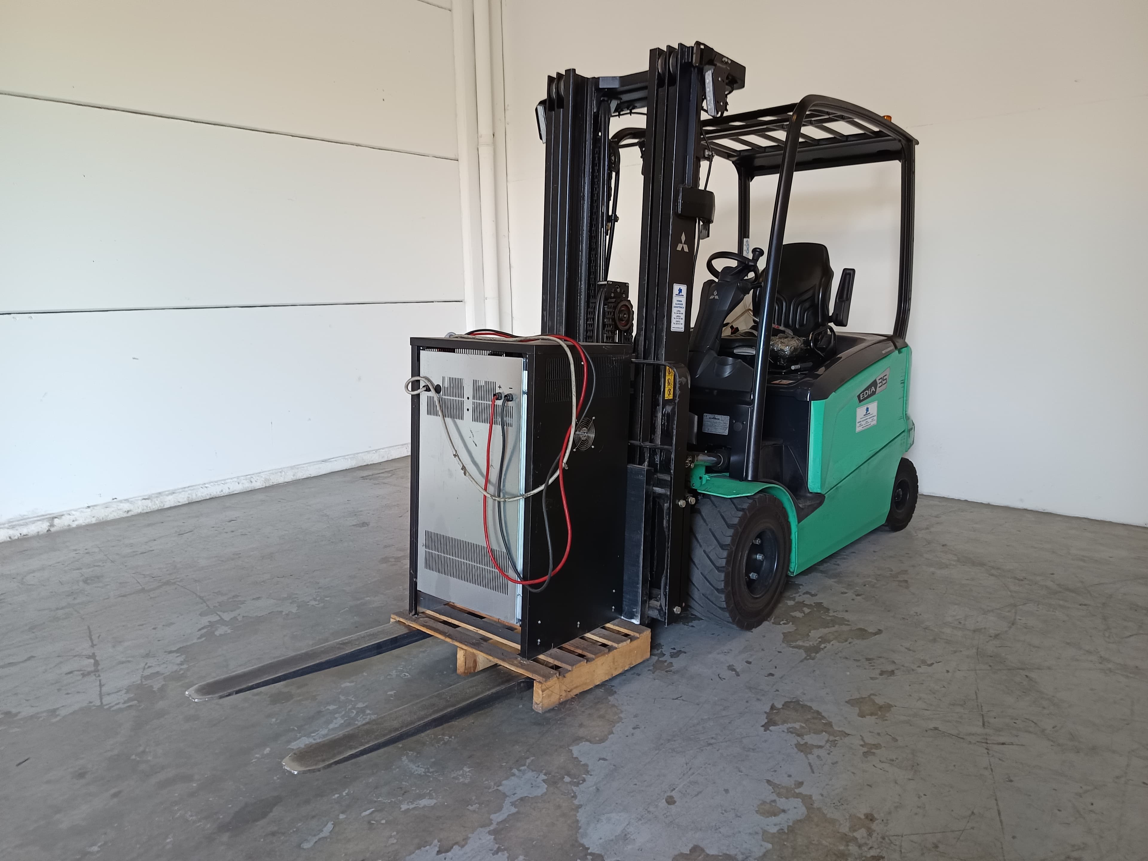 Empilhador Mitsubishi — imagen 1