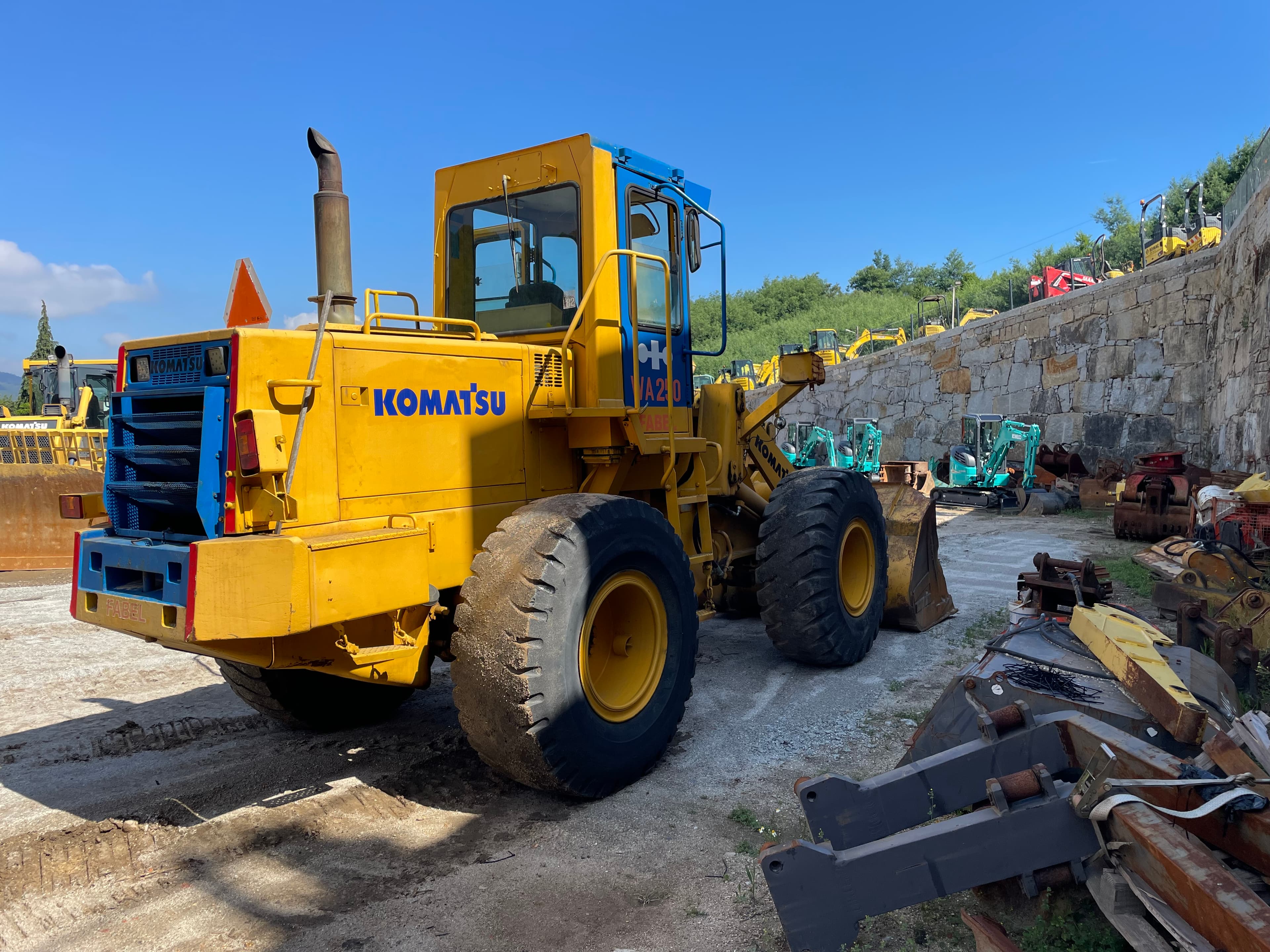Komatsu Loader — image 6