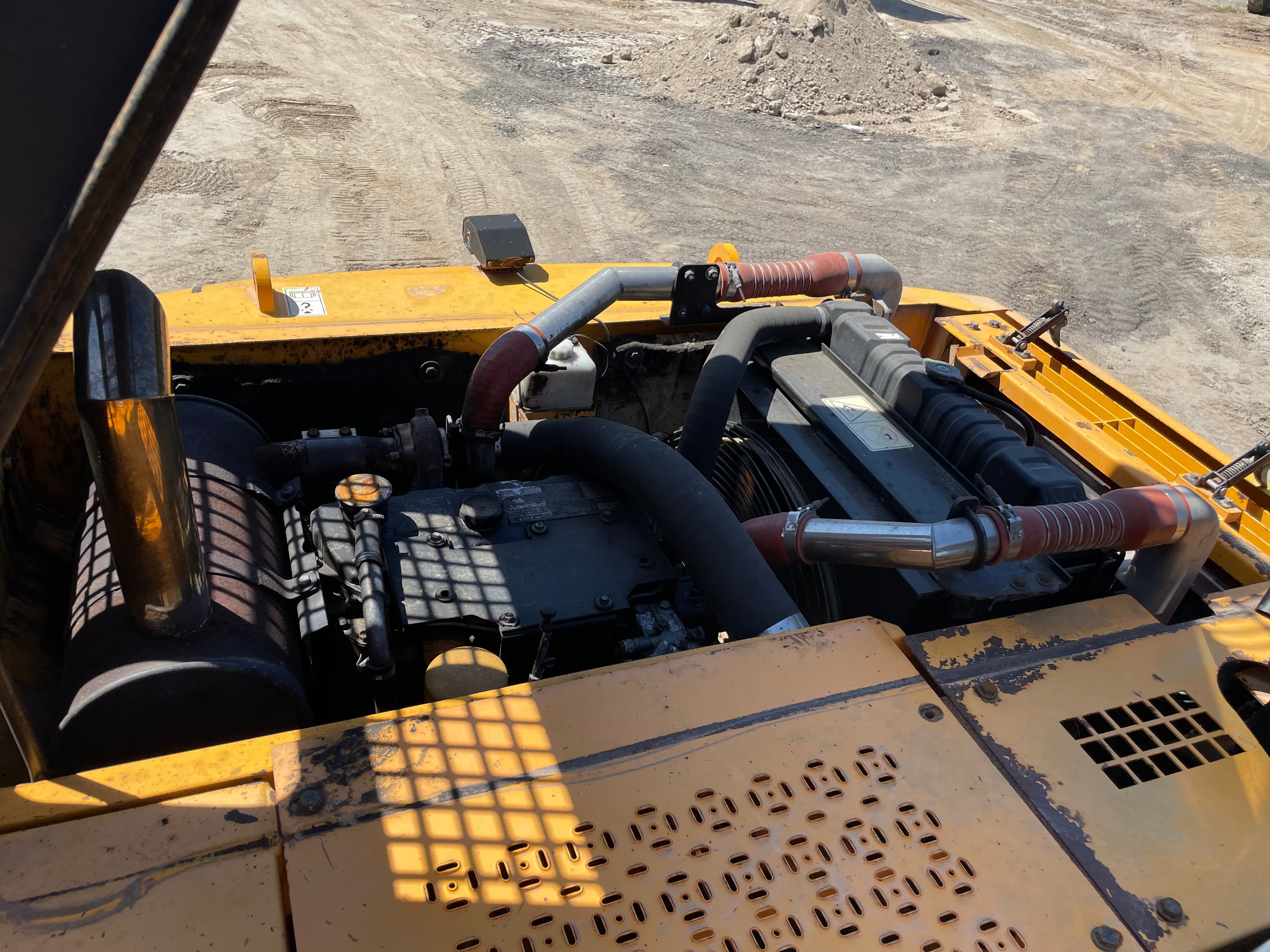 Escavadora Rastos Hyundai — imagen 16