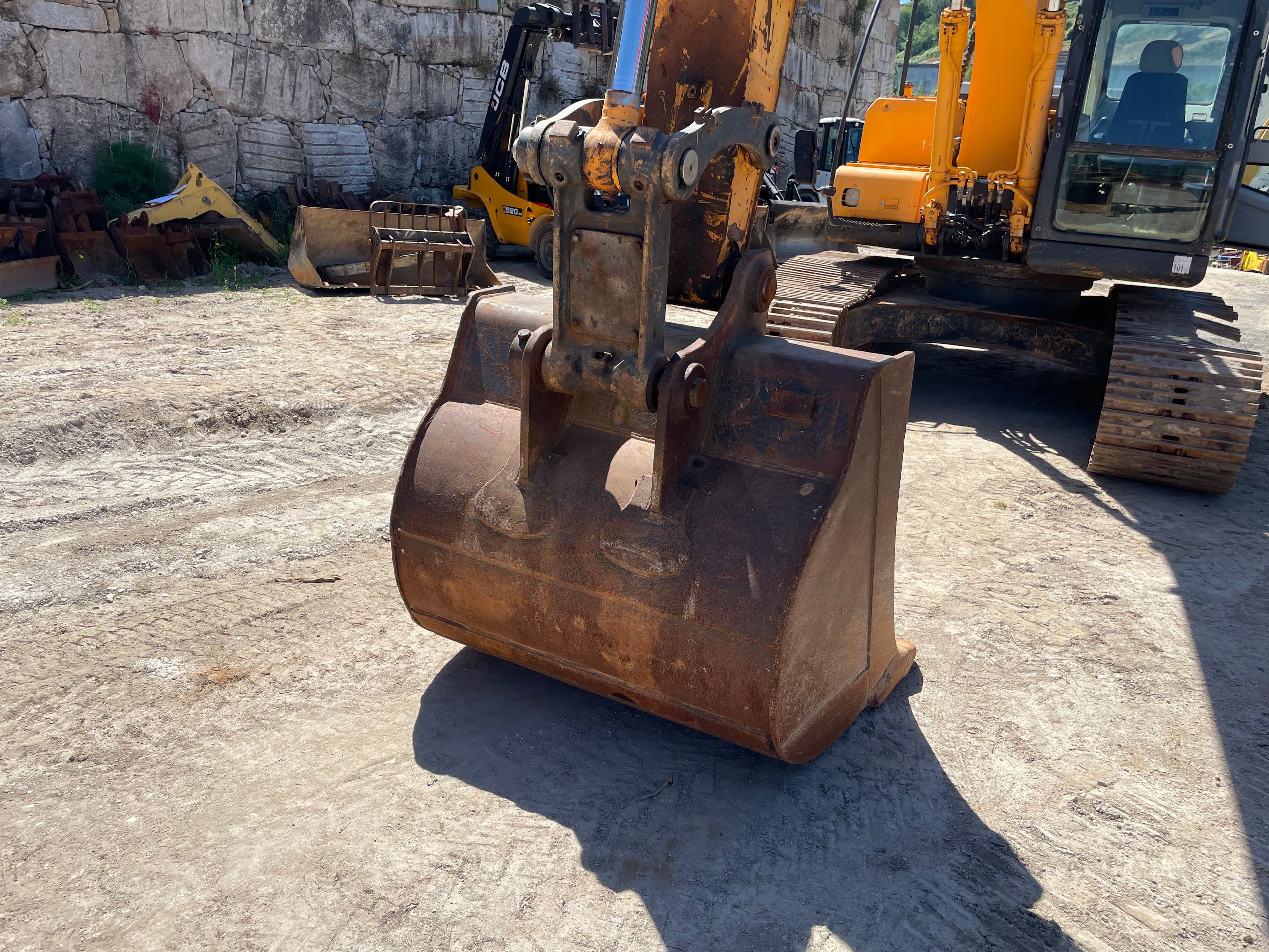 Escavadora Rastos Hyundai — imagen 15