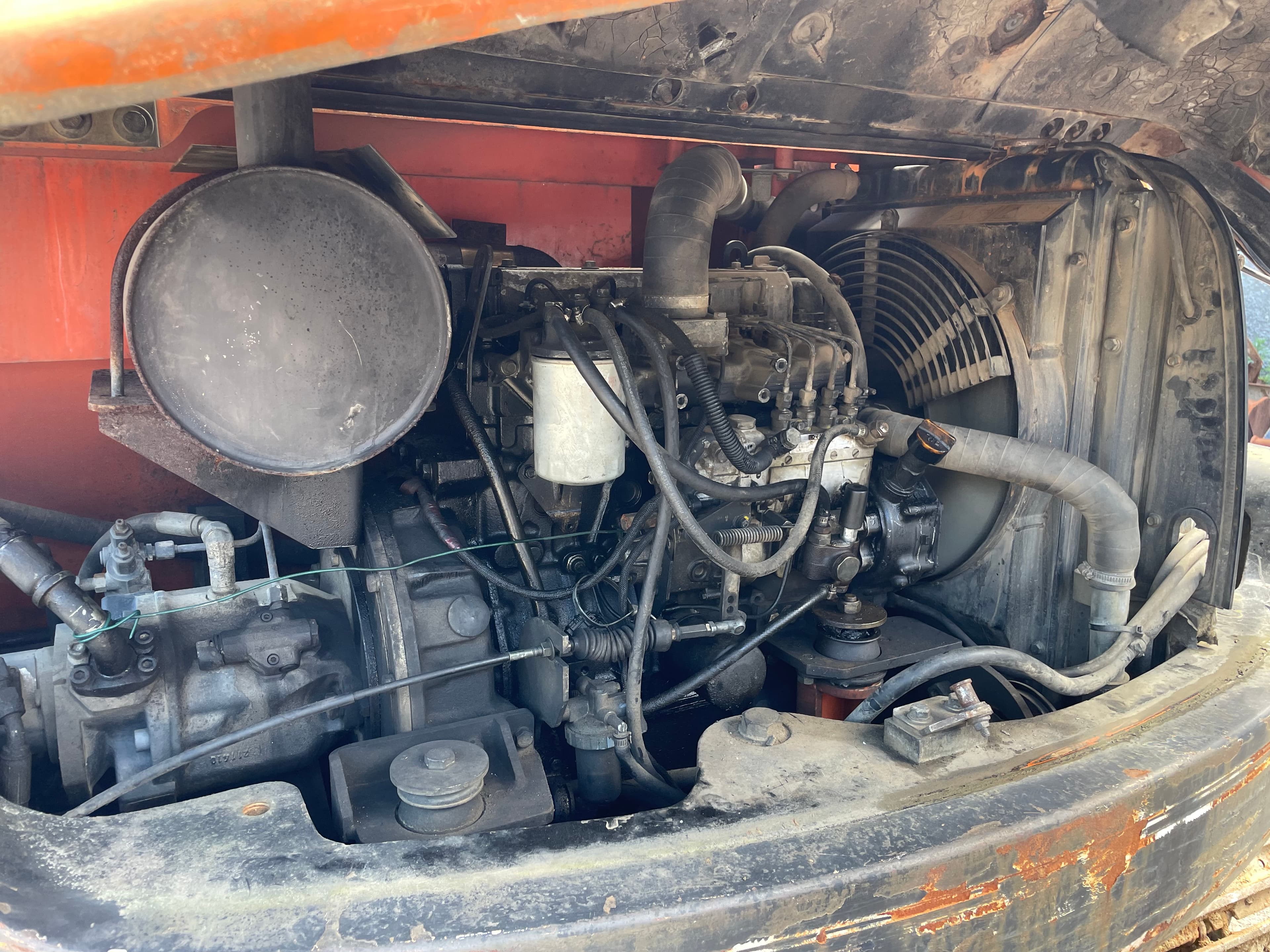 Mini Escavadora Daewoo — imagen 9