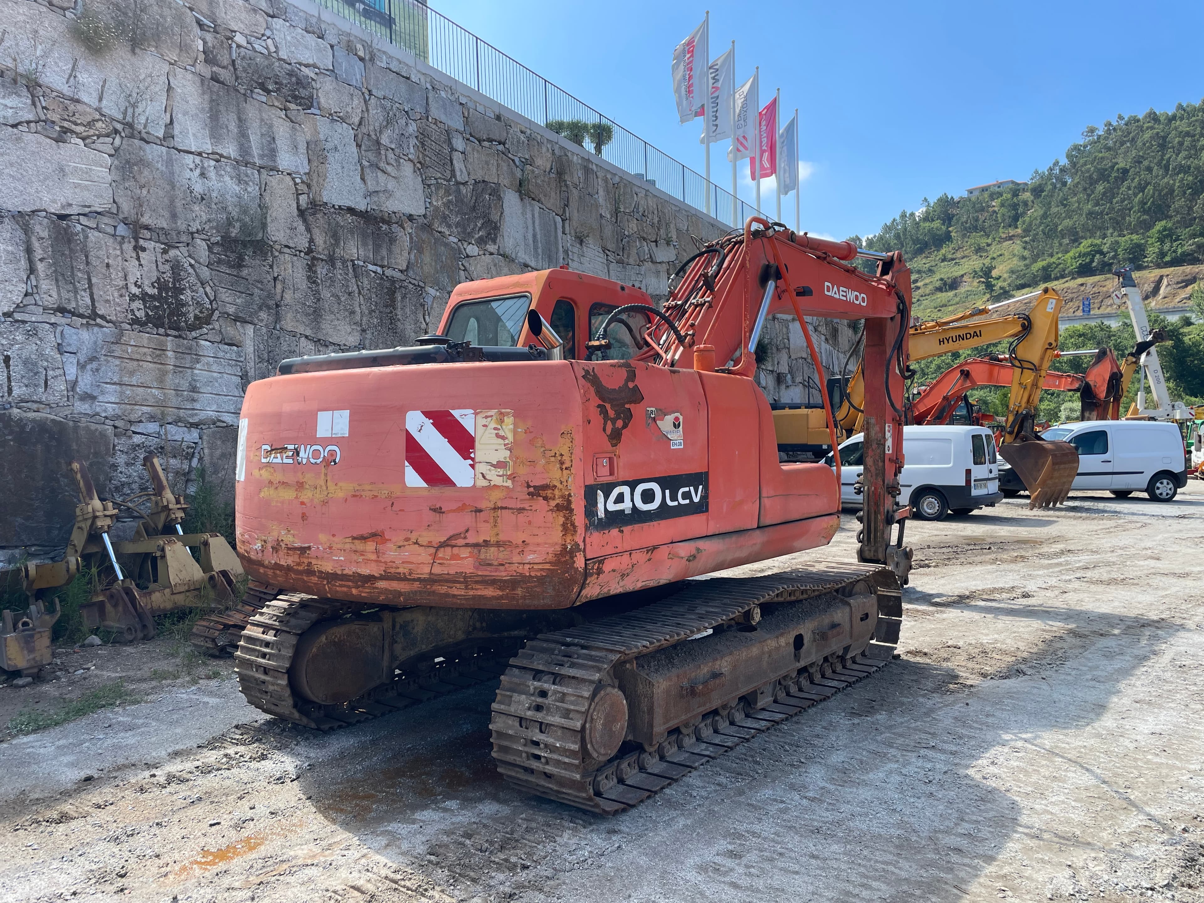 Mini Giratória Daewoo — imagem 4