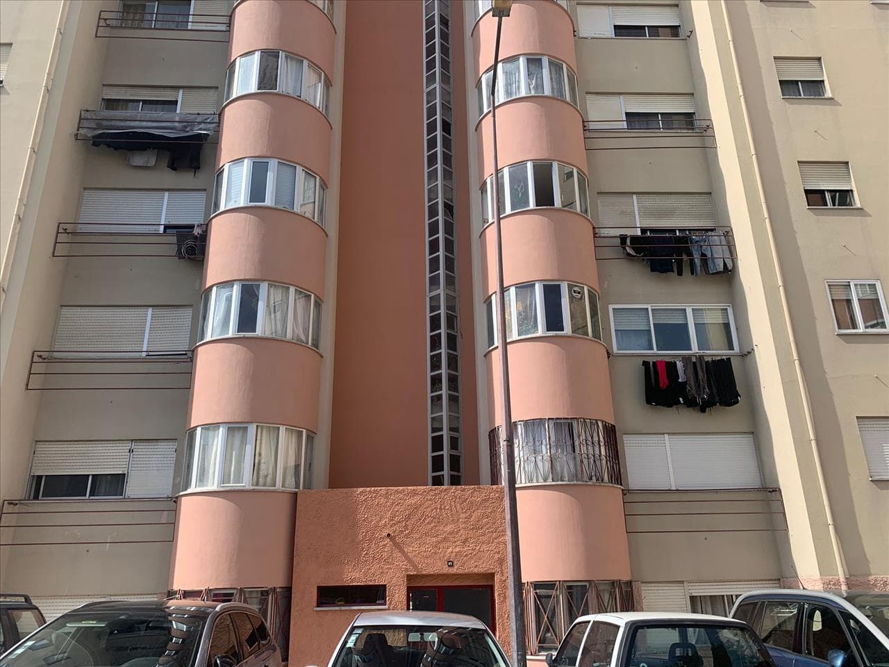 Apartamento T2 · Lisboa — imagem 2