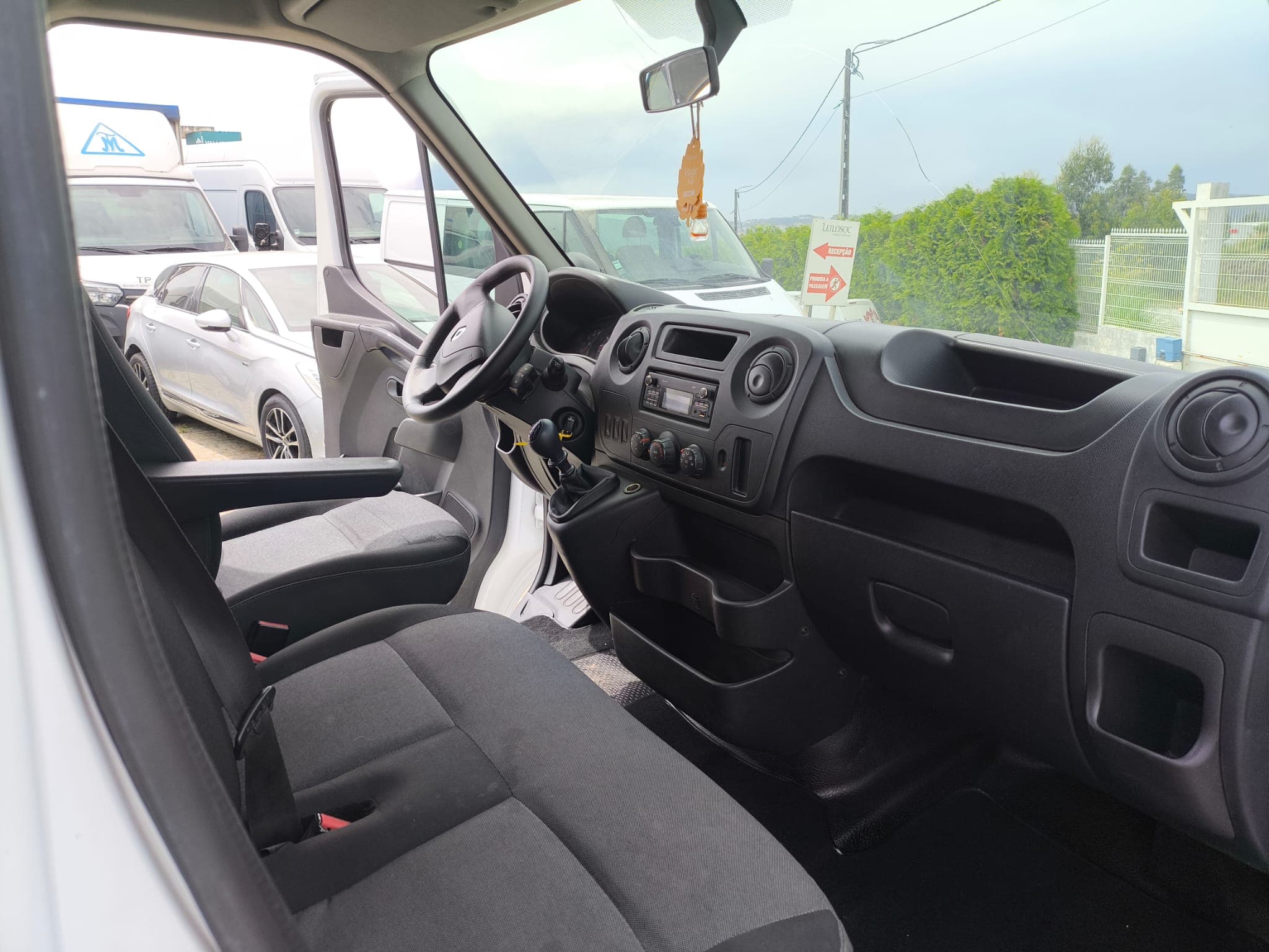 Renault Master · Ano 2019 — imagen 20