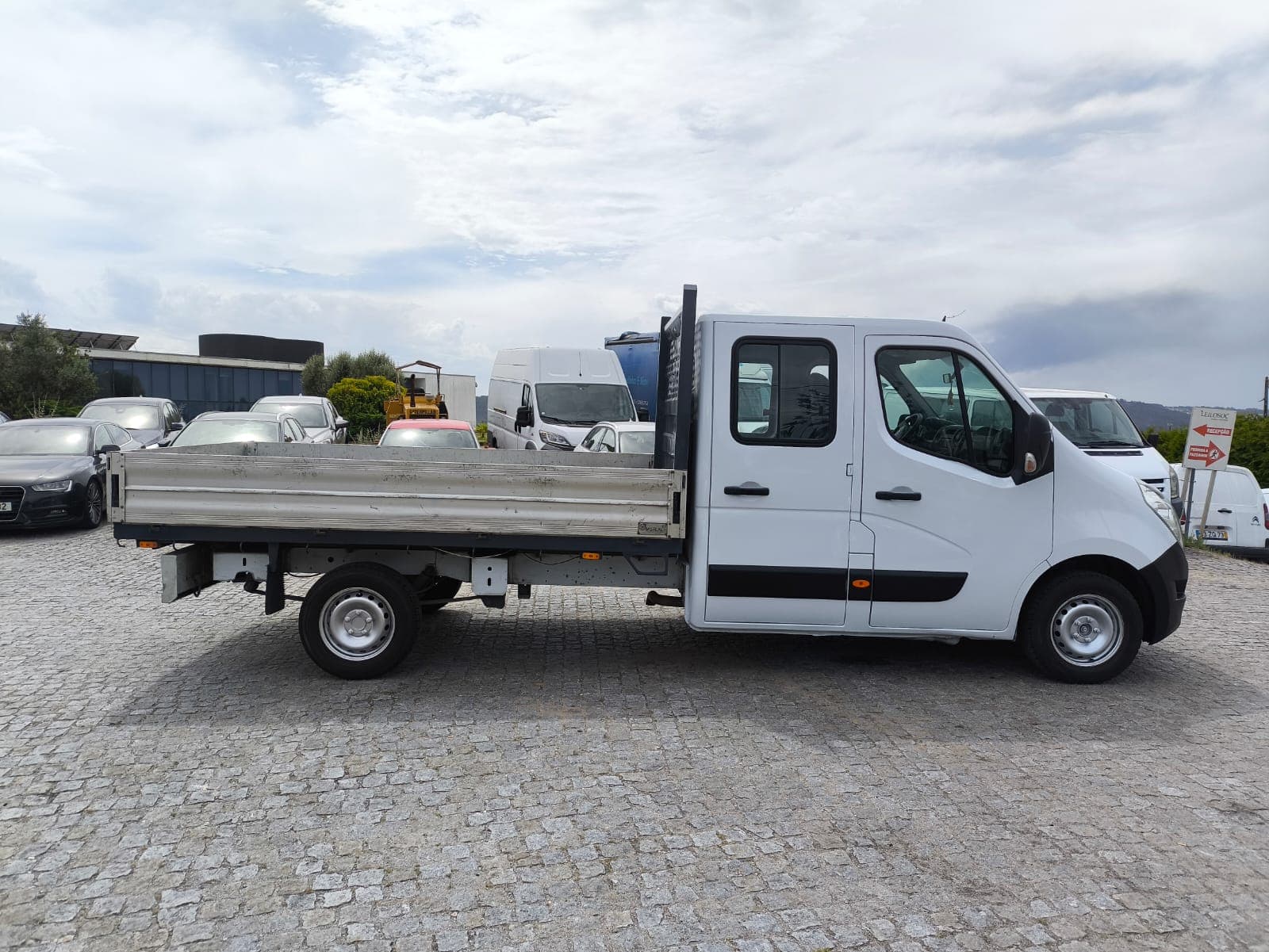 Renault Master · Ano 2019 — imagen 4