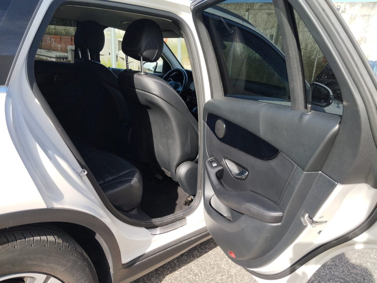 Mercedes-Benz GLC · Ano 2015 — image 12