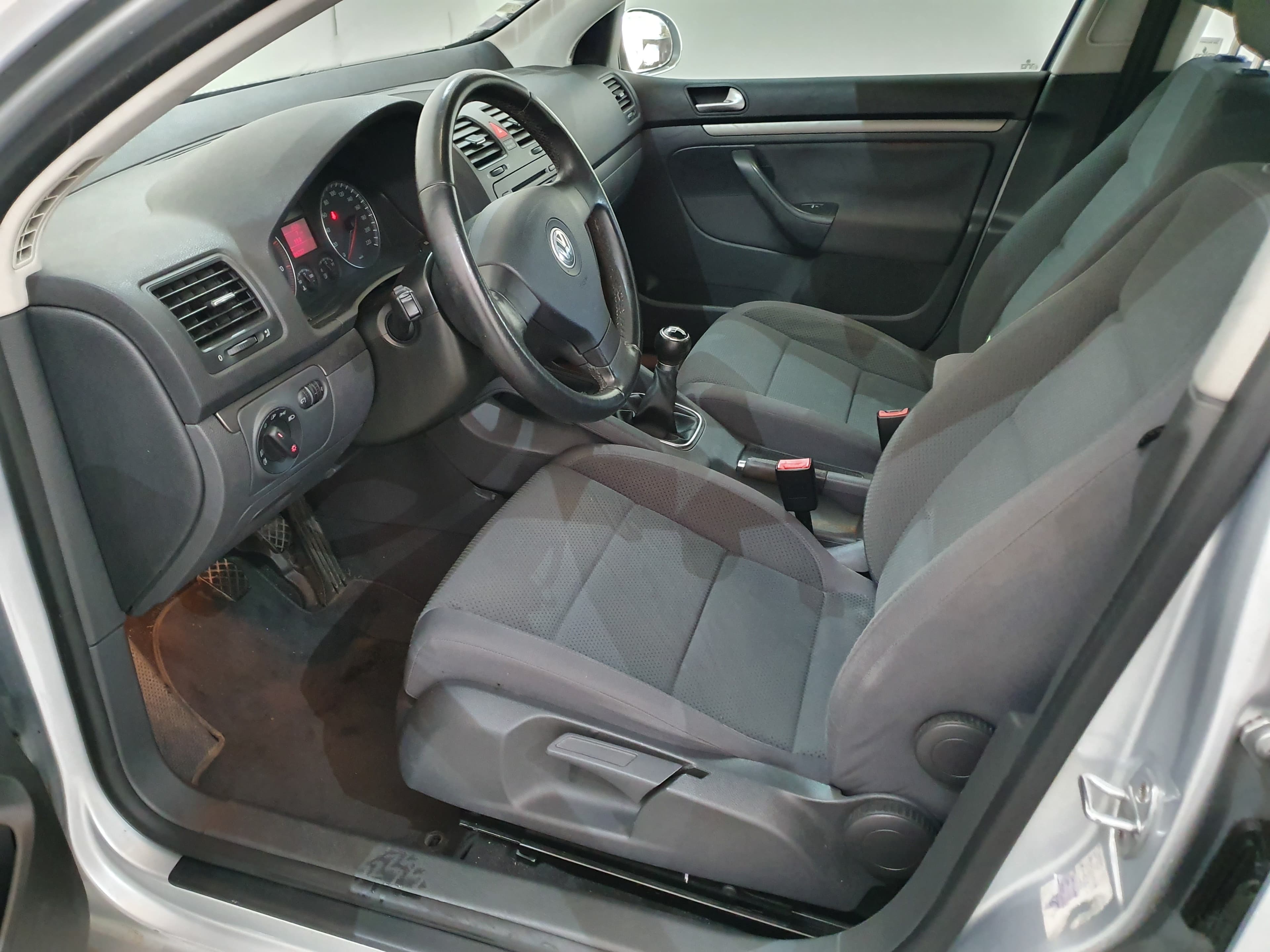 Volkswagen Golf 1.4 FSI · Ano 2005 — imagem 33