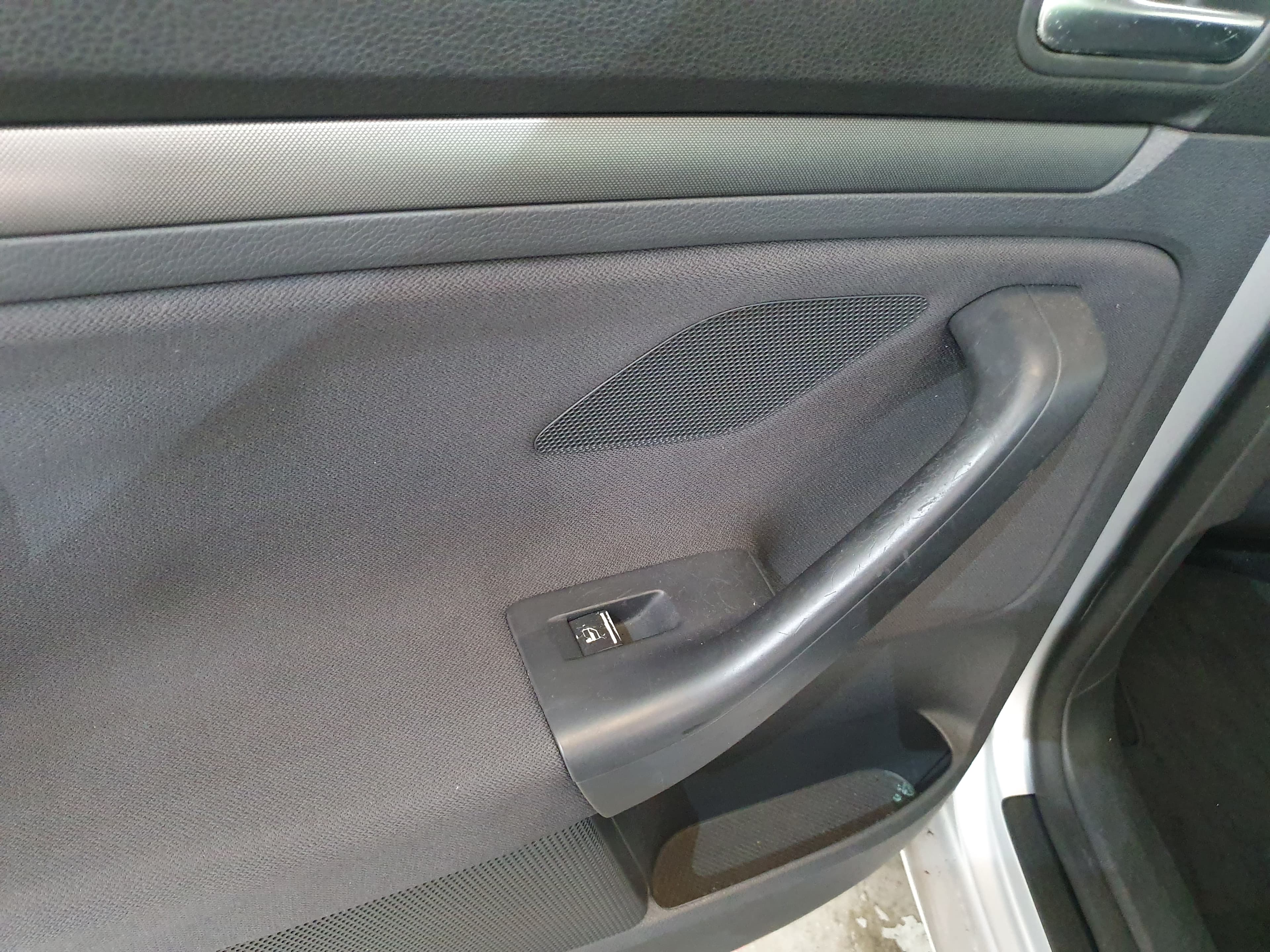 Volkswagen Golf 1.4 FSI · Ano 2005 — imagem 29