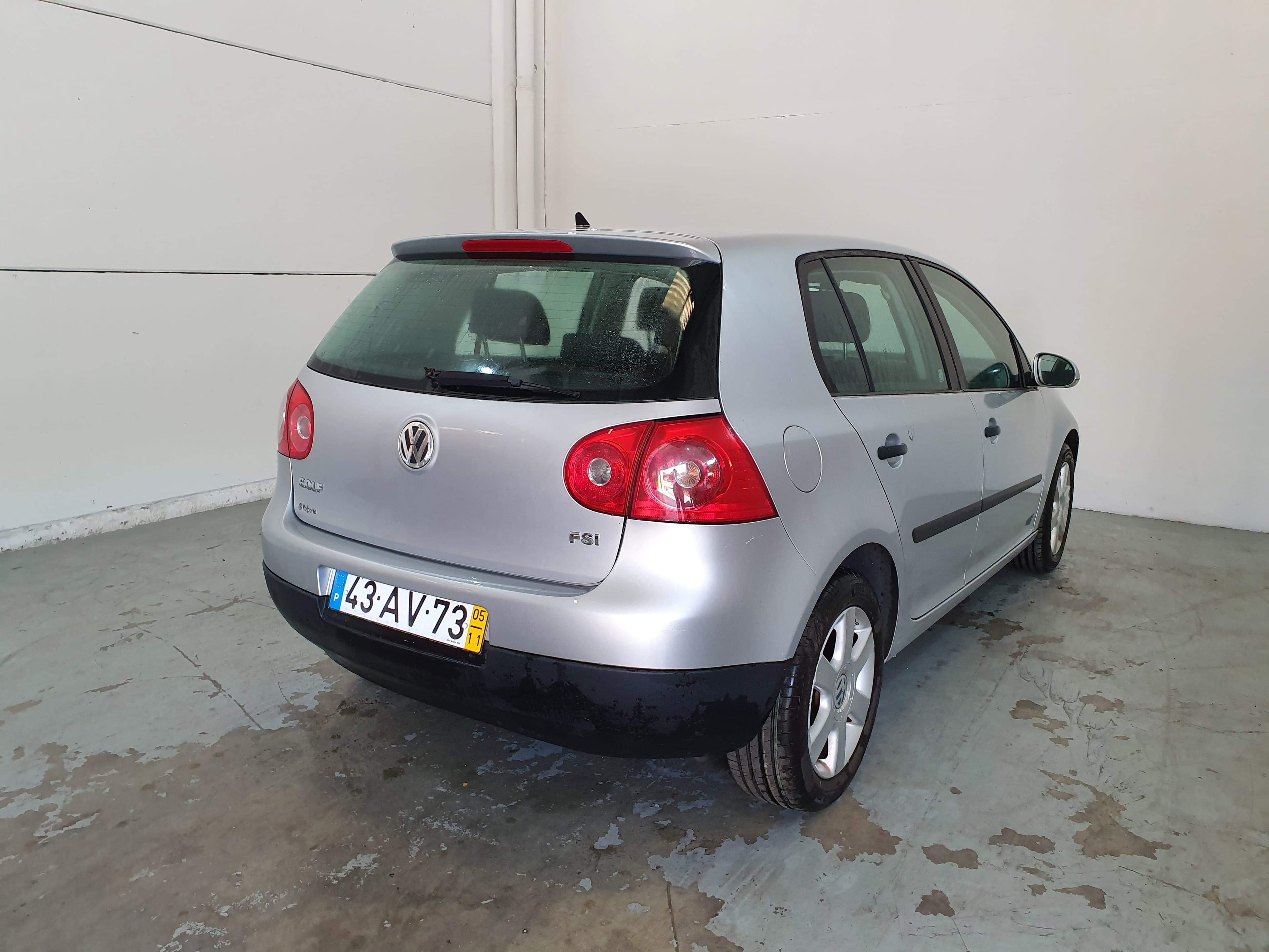 Volkswagen Golf 1.4 FSI · Ano 2005 — imagem 6