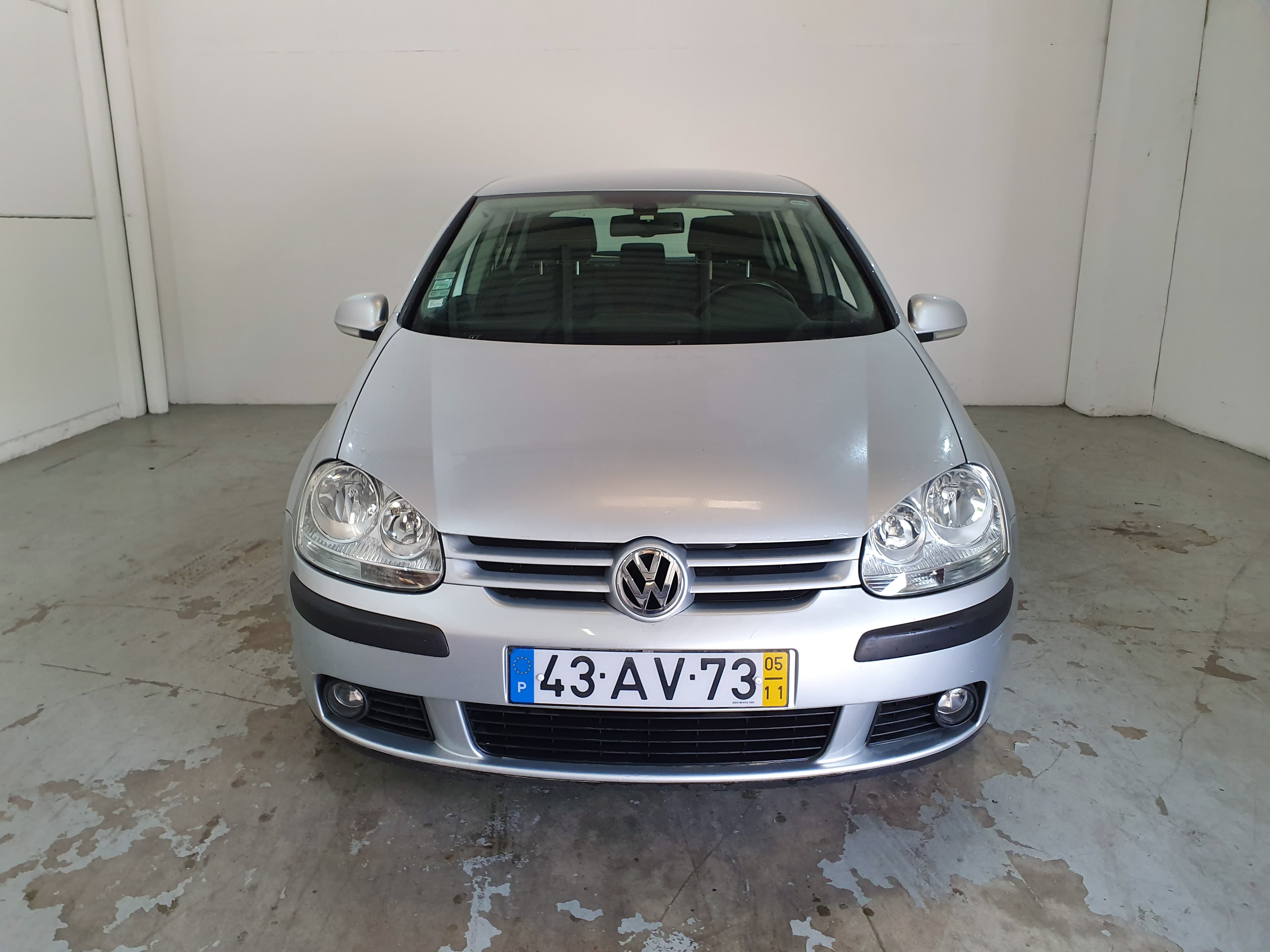 Volkswagen Golf 1.4 FSI · Ano 2005 — imagem 3