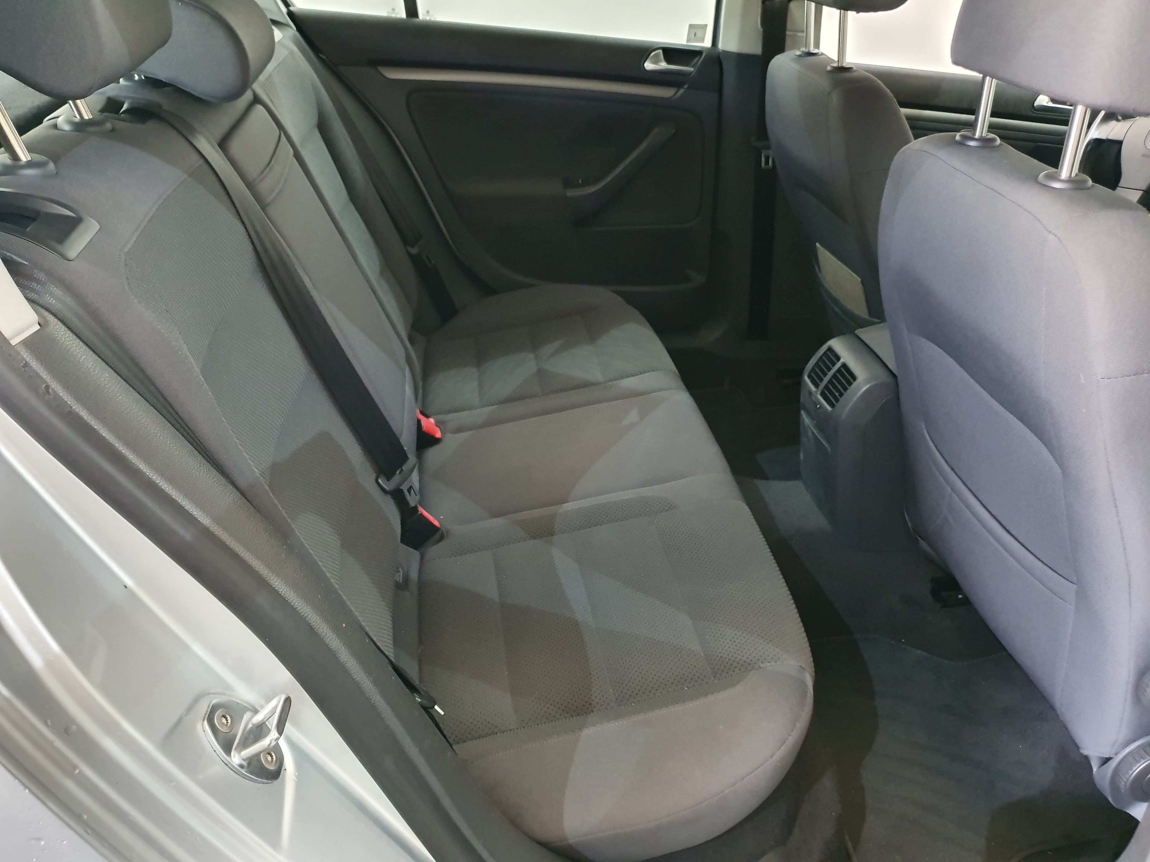 Volkswagen Golf 1.4 FSI · Ano 2005 — imagem 24