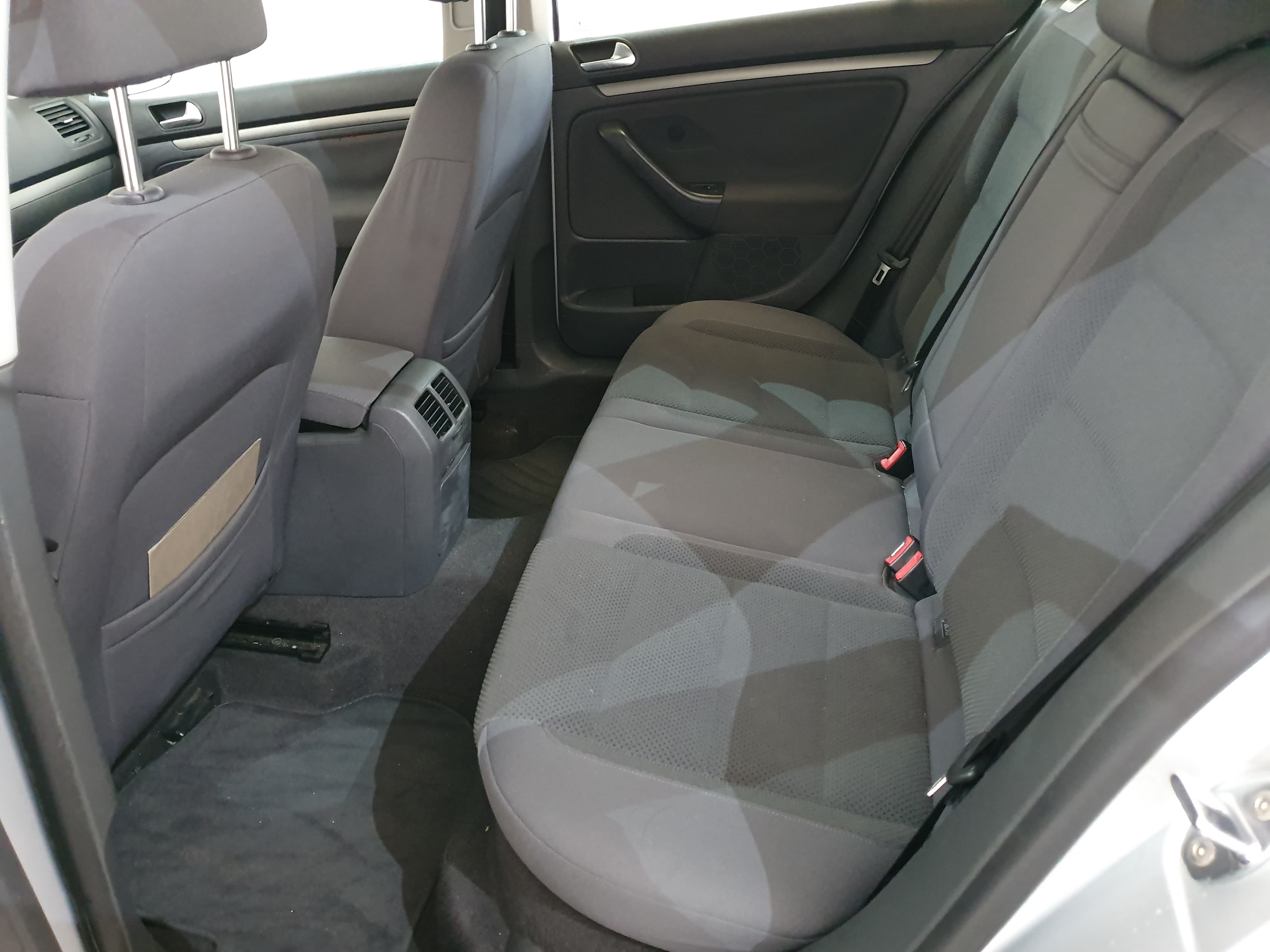 Volkswagen Golf 1.4 FSI · Ano 2005 — imagem 30
