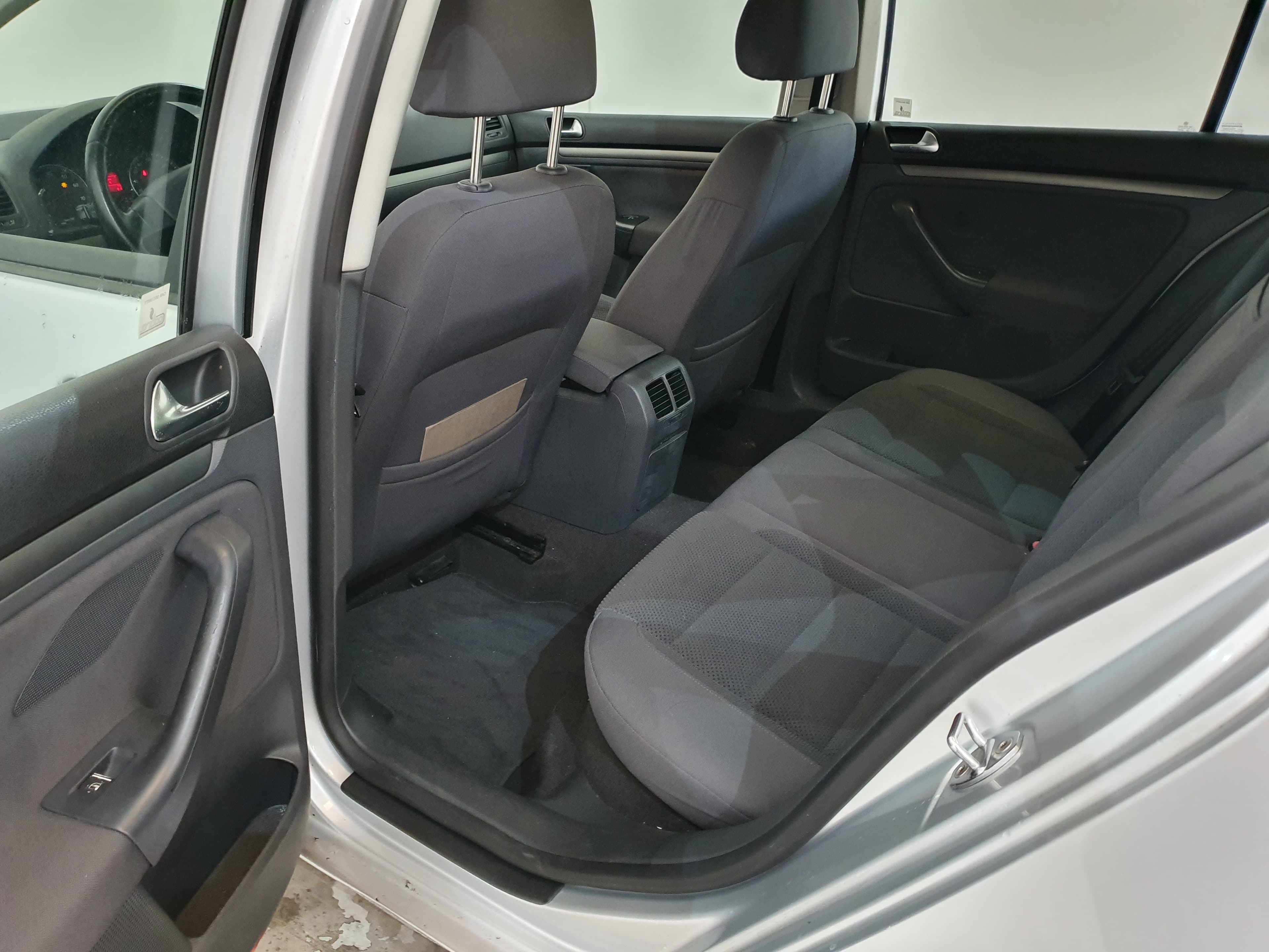 Volkswagen Golf 1.4 FSI · Ano 2005 — imagem 28