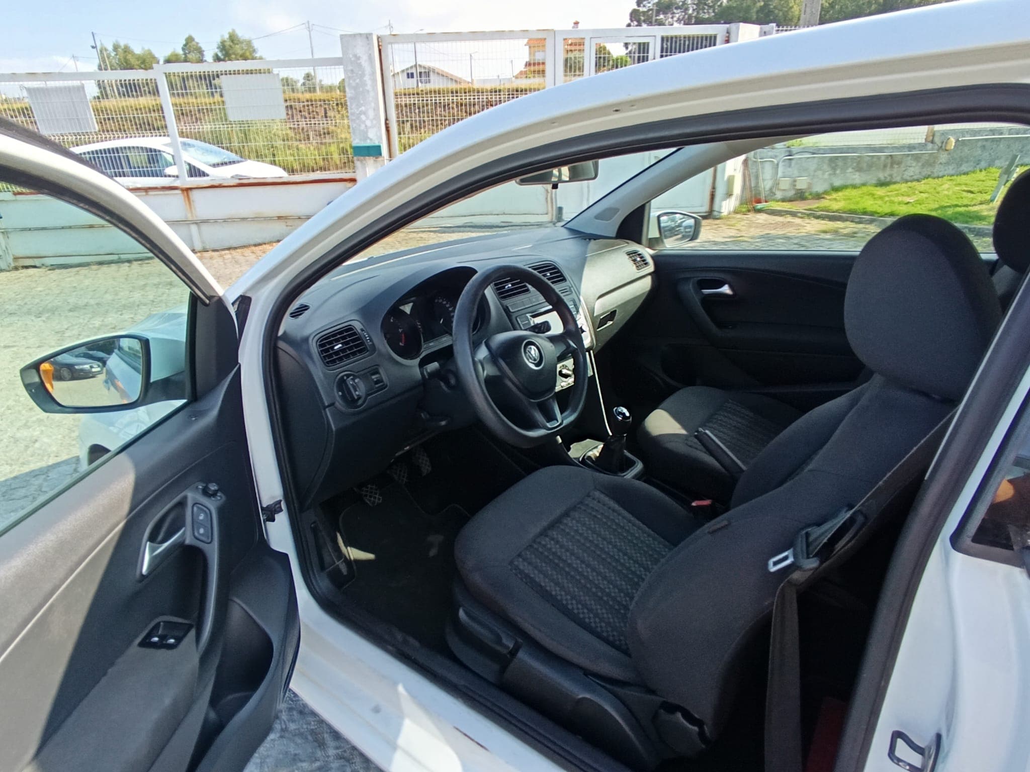 Volkswagen Polo · Ano 2014 — image 20