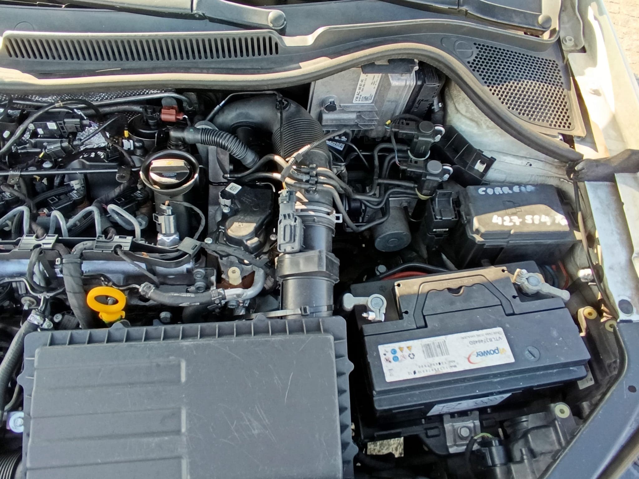 Volkswagen Polo · Ano 2014 — image 10