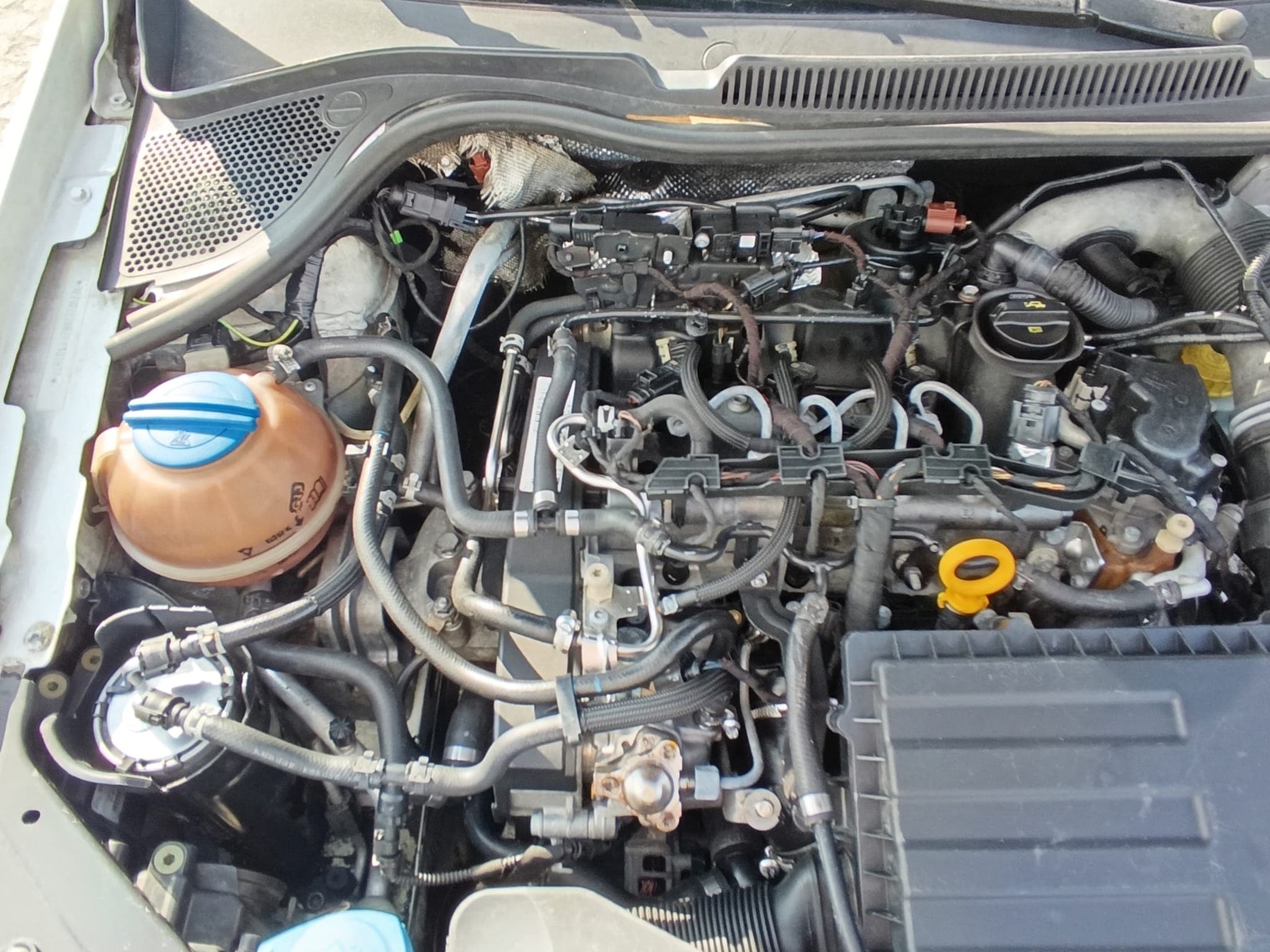 Volkswagen Polo · Ano 2014 — imagen 9