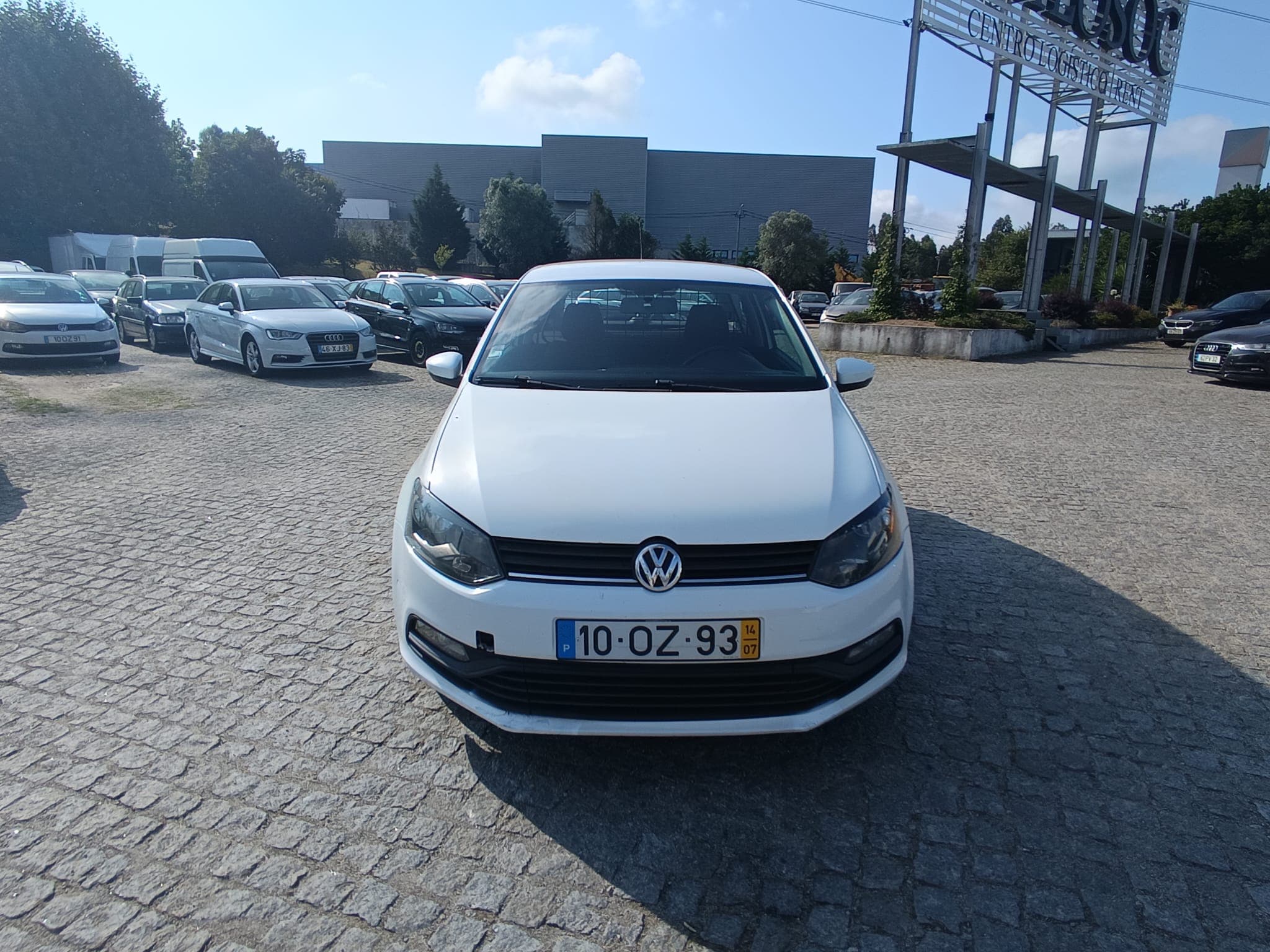 Volkswagen Polo · Ano 2014 — imagen 2