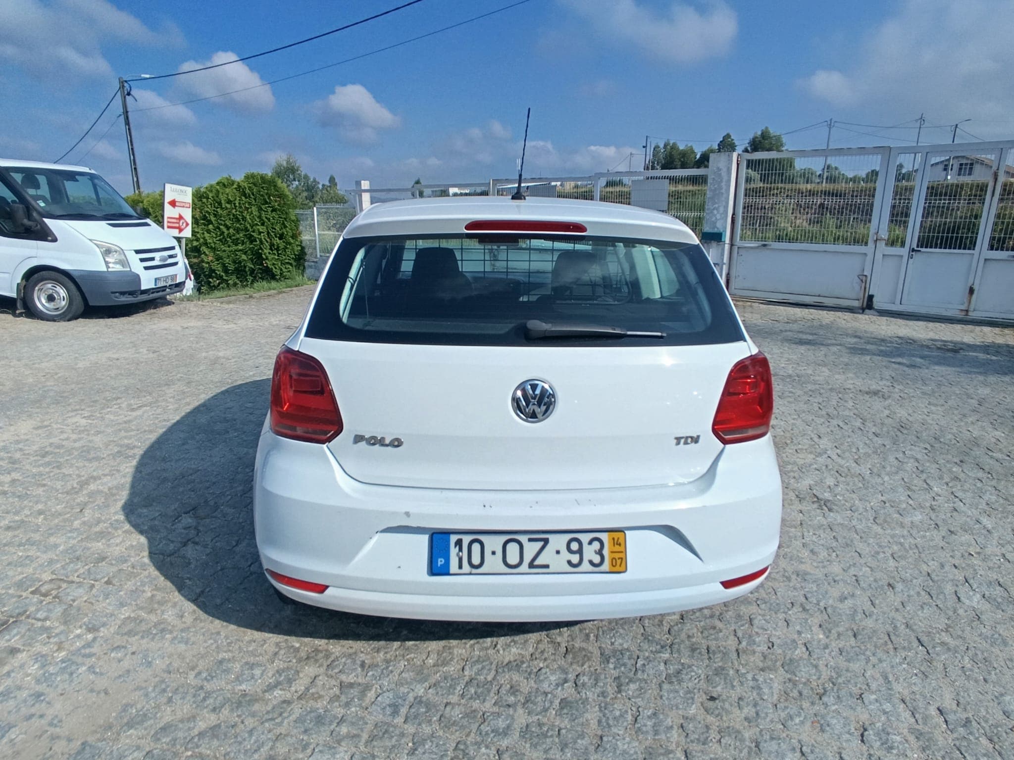 Volkswagen Polo · Ano 2014 — imagen 5