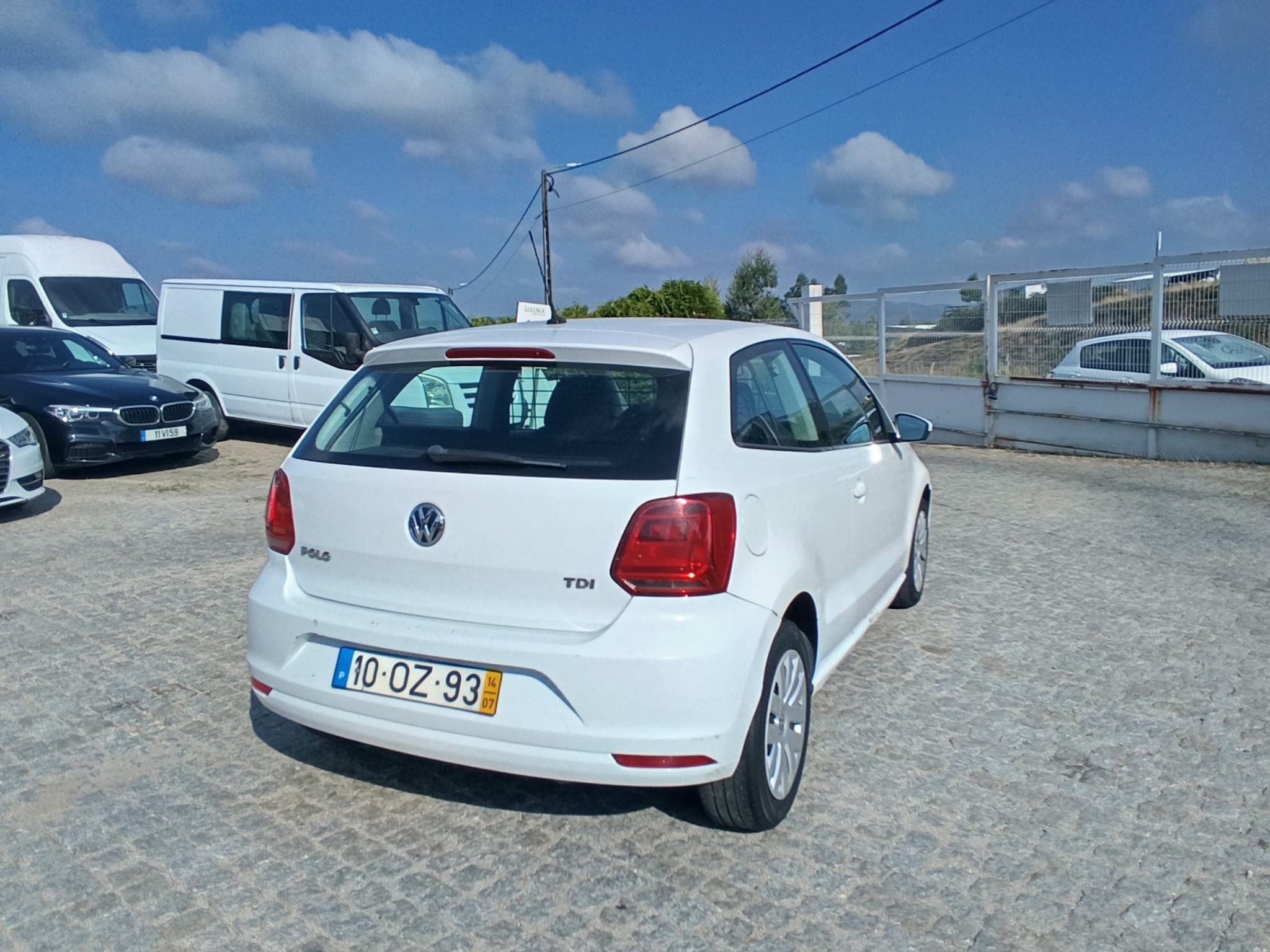 Volkswagen Polo · Ano 2014 — imagen 4