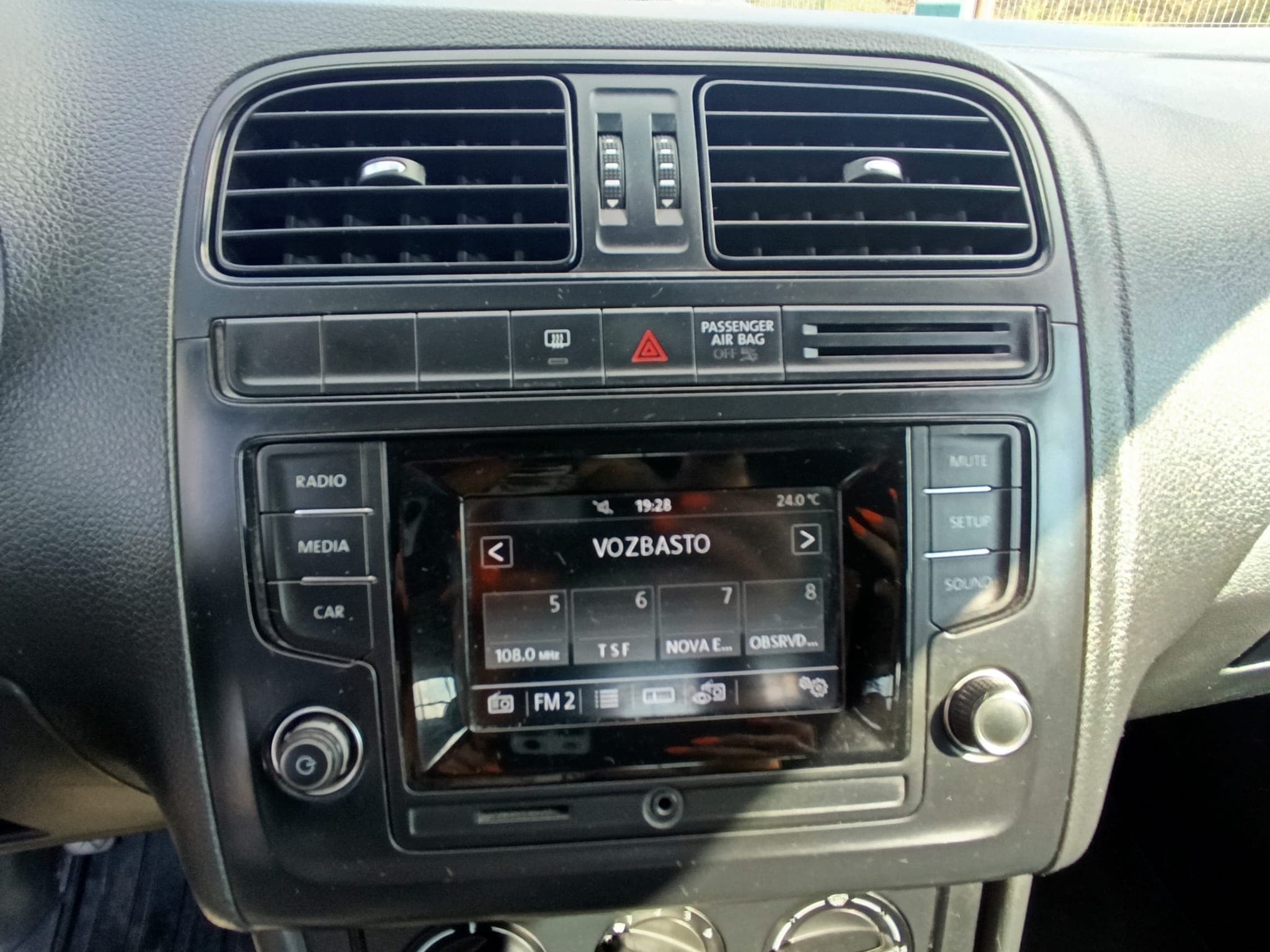 Volkswagen Polo · Ano 2014 — imagen 30