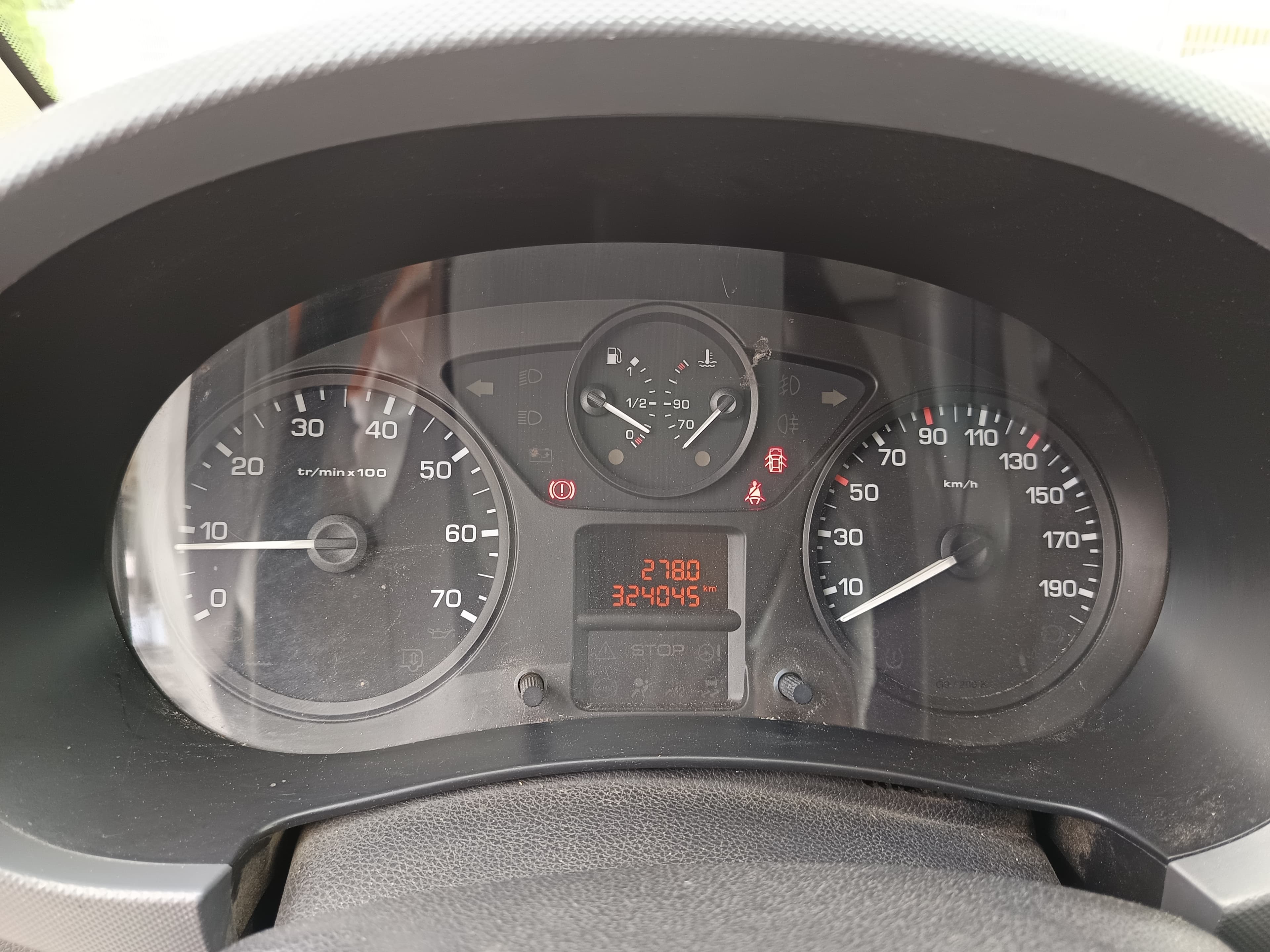 Peugeot Patner · Ano 2014 — imagen 36