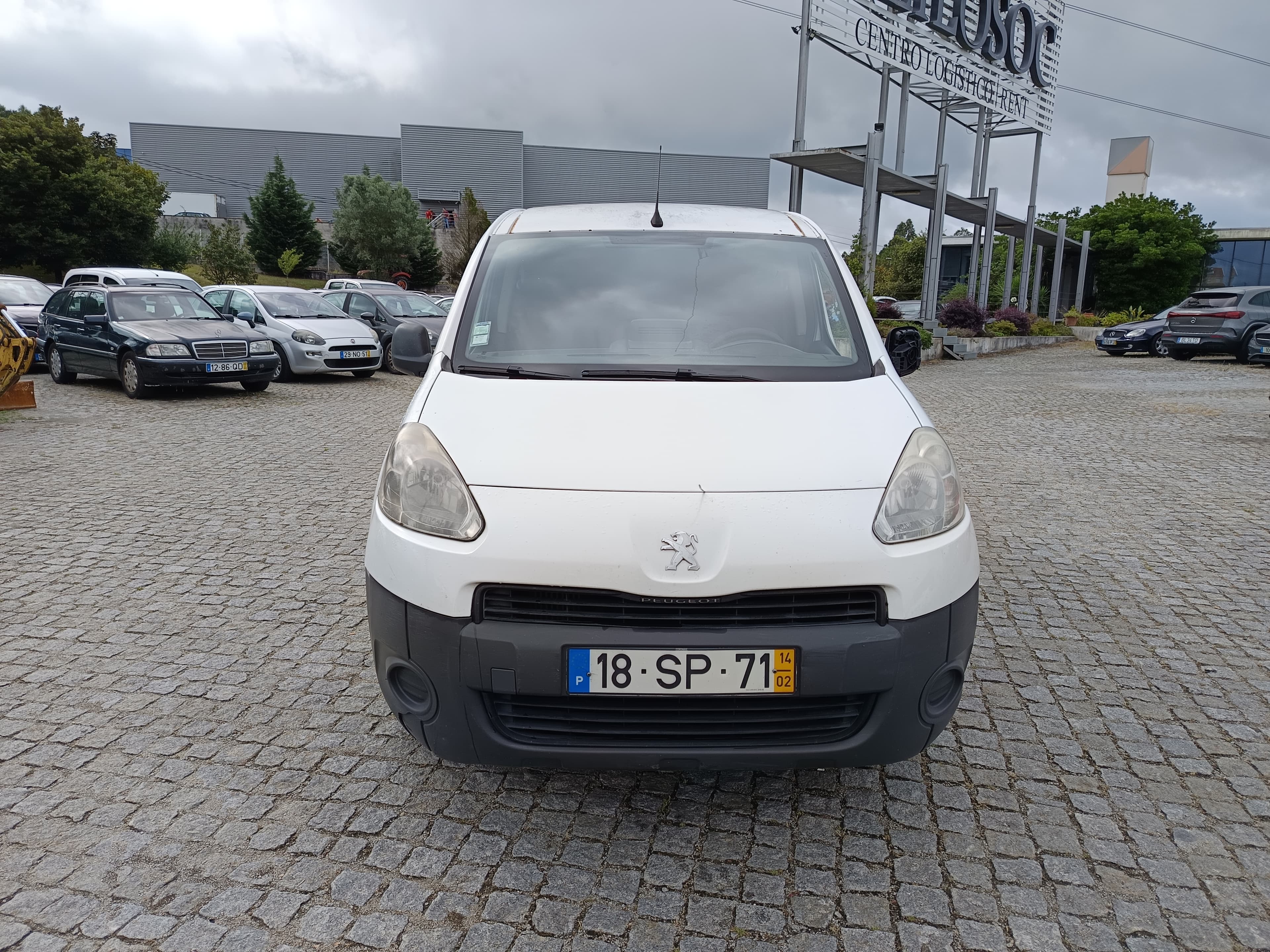 Peugeot Patner · Ano 2014 — imagen 2