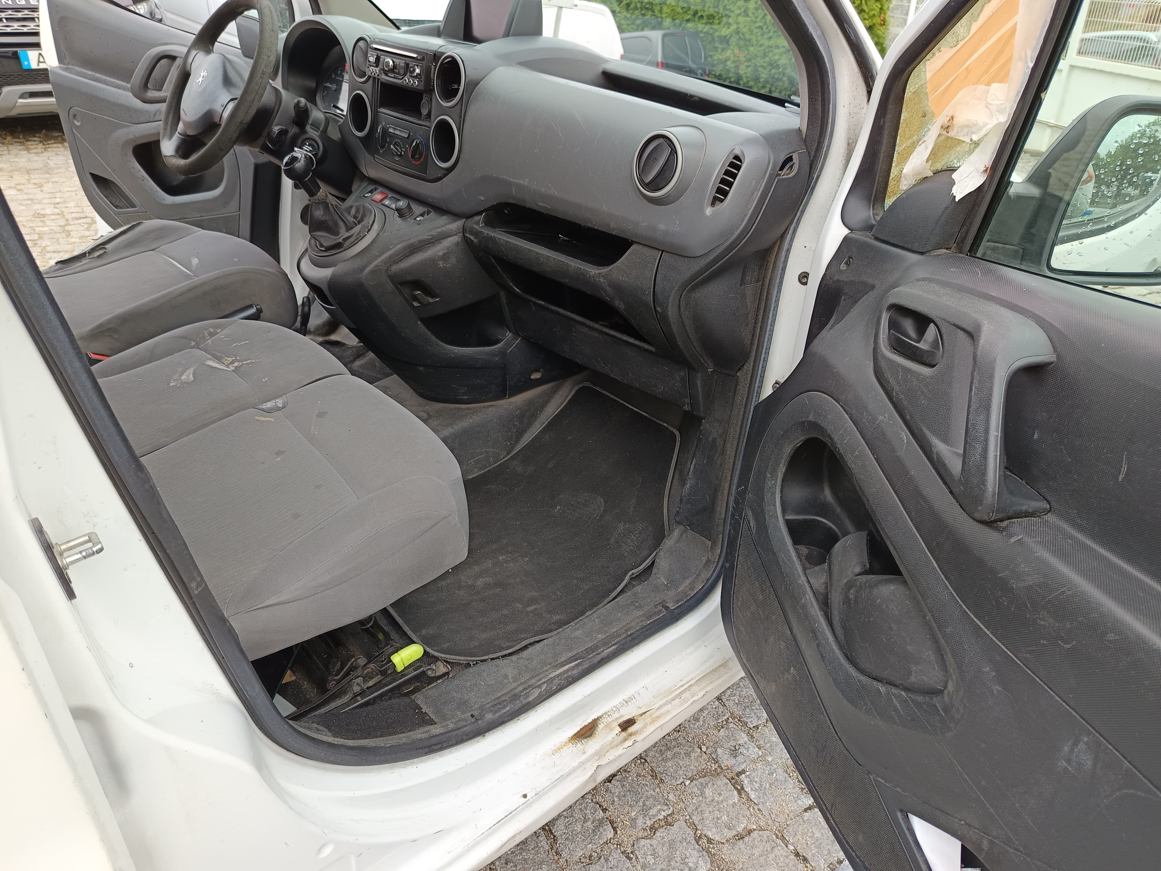 Peugeot Patner · Ano 2014 — imagen 22