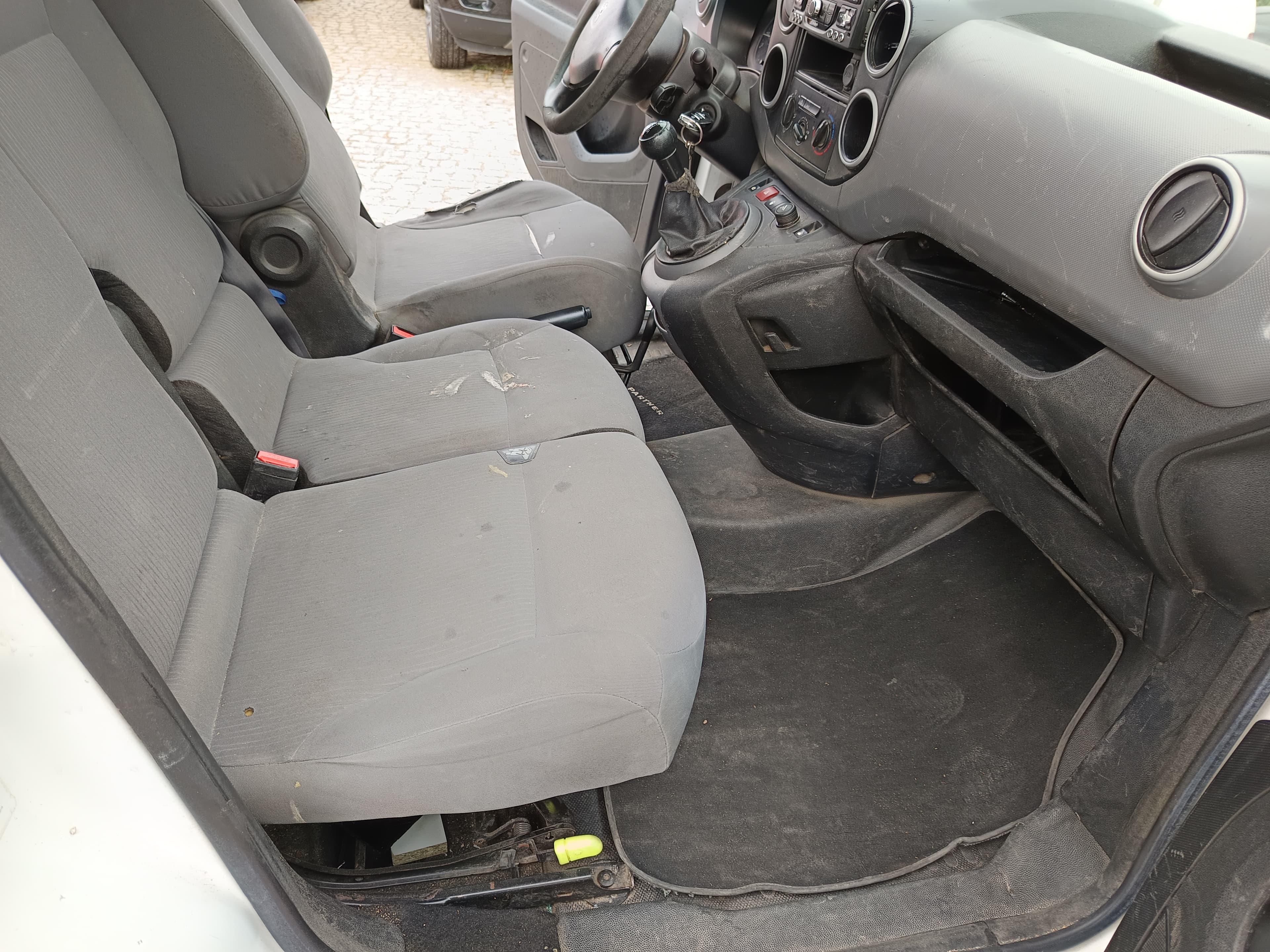 Peugeot Patner · Ano 2014 — imagen 24