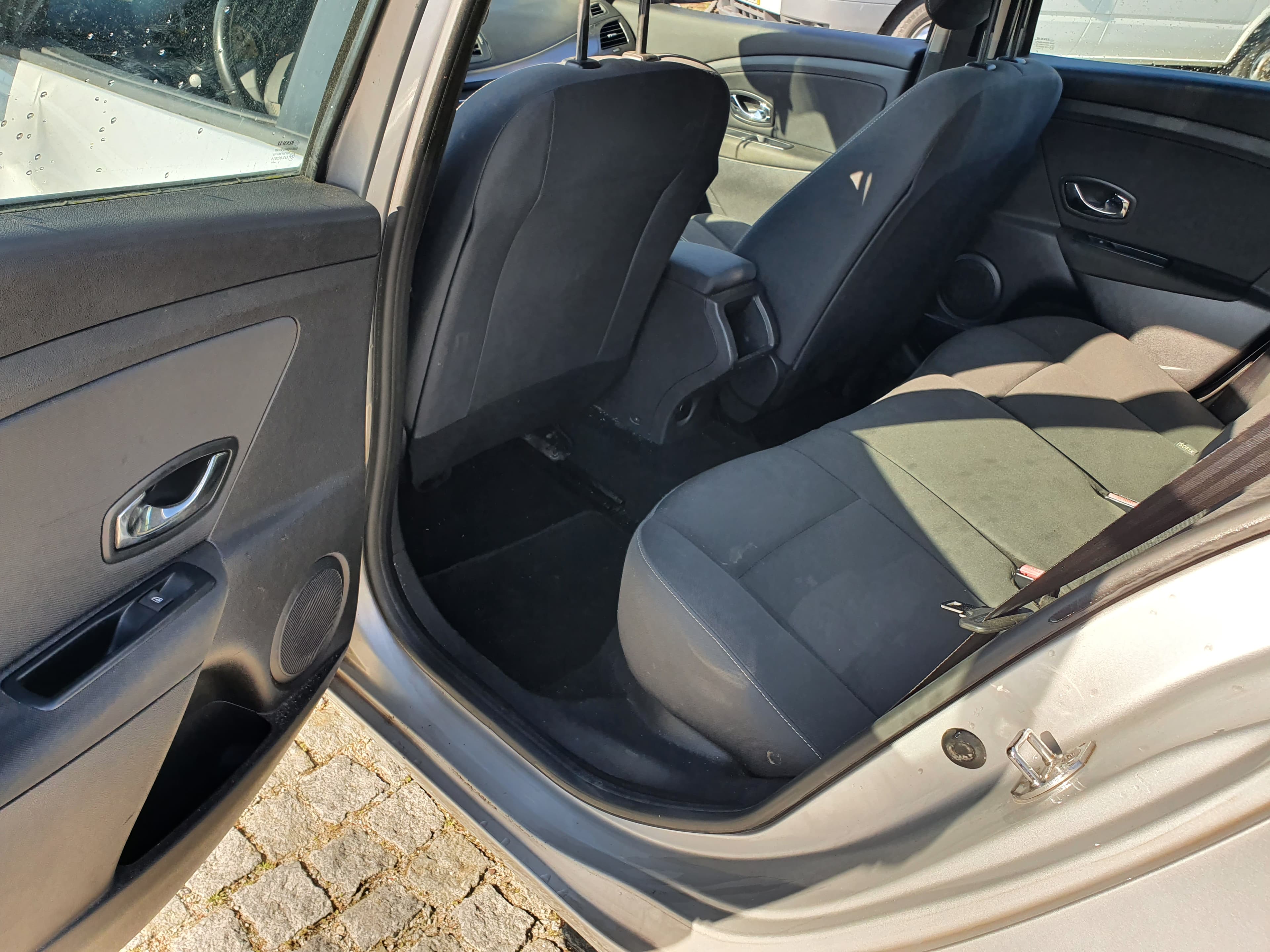 Renault Mégane 1.5 DCI  · Ano 2013 — imagen 26