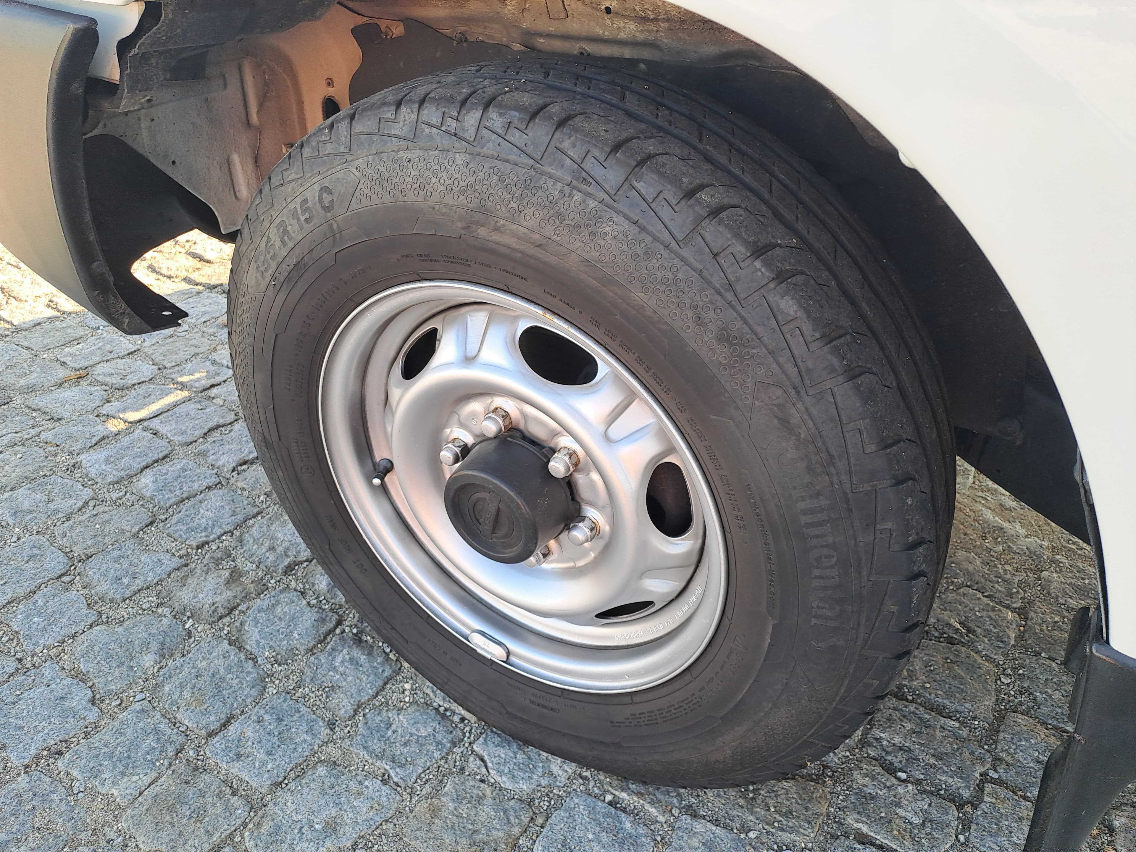 Nissan Pick Up D22 2.5 Di  · Ano 2006 — imagen 12