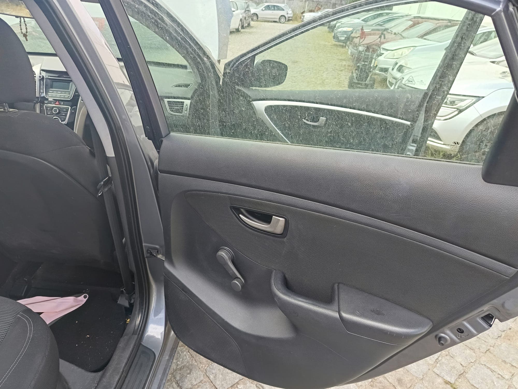 Hyundai i30 GD 1.4 CRDi · Ano 2013 — image 27