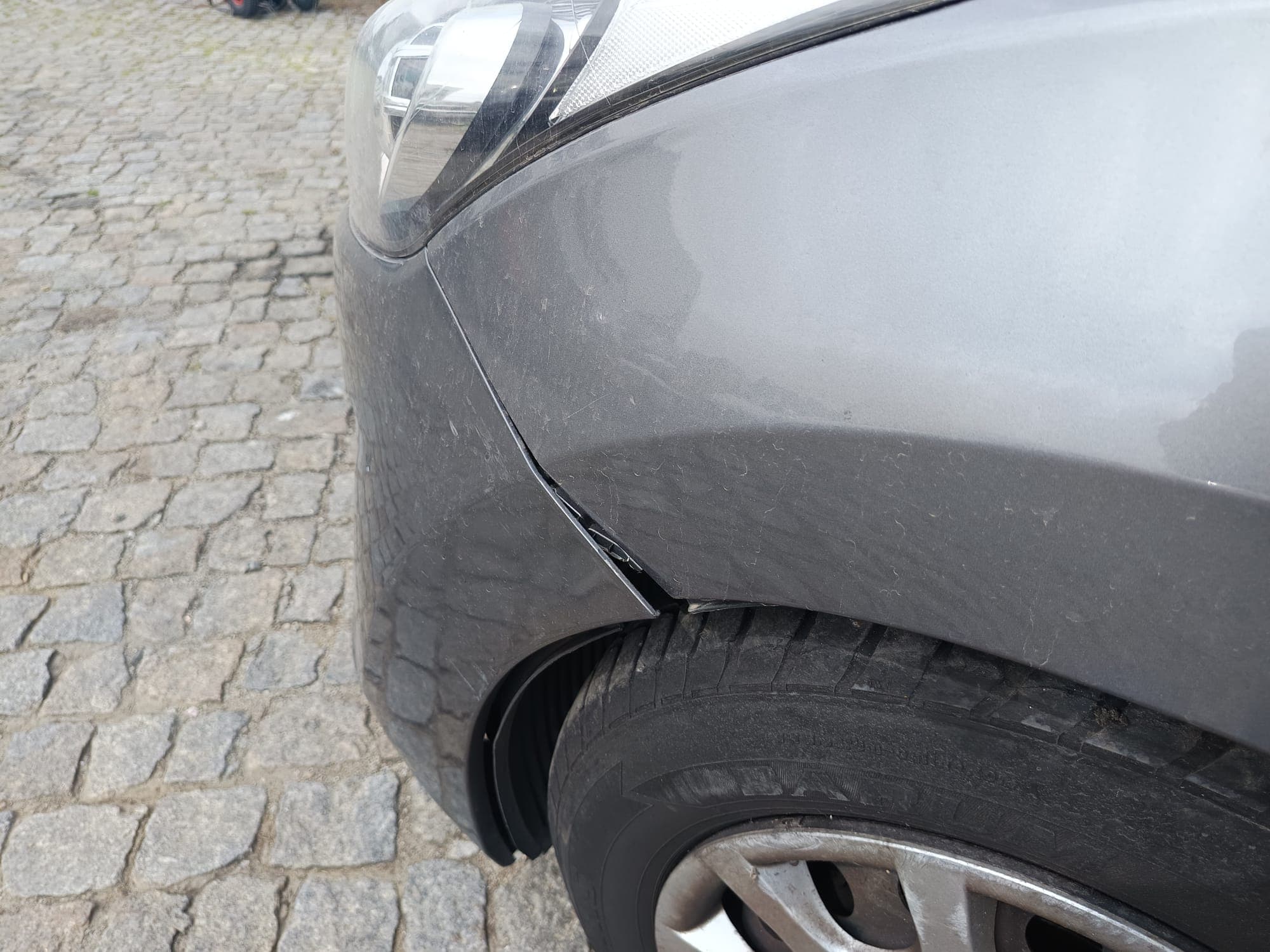 Hyundai i30 GD 1.4 CRDi · Ano 2013 — image 17
