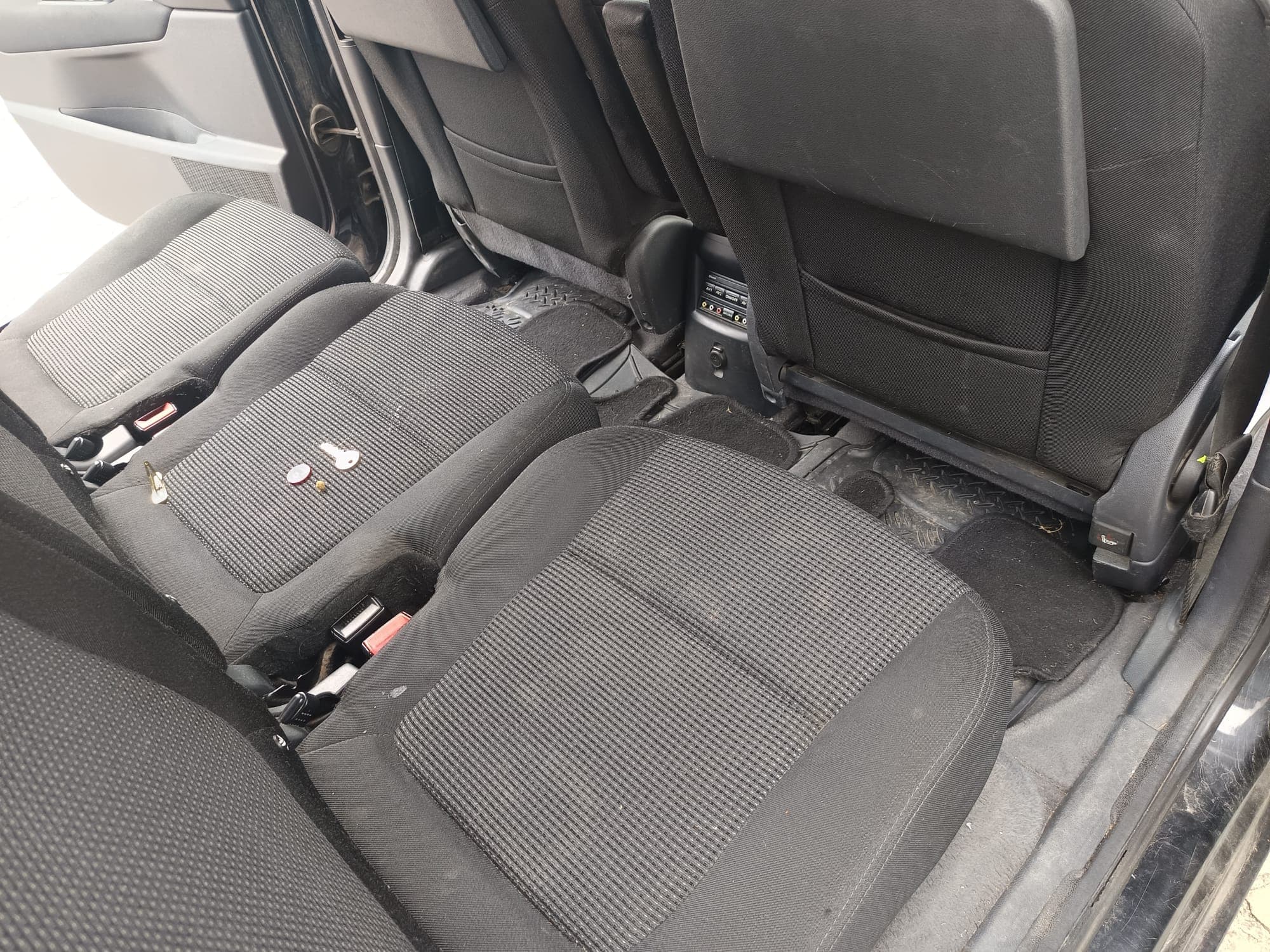 Peugeot  5008 · Ano 2010 — imagem 19