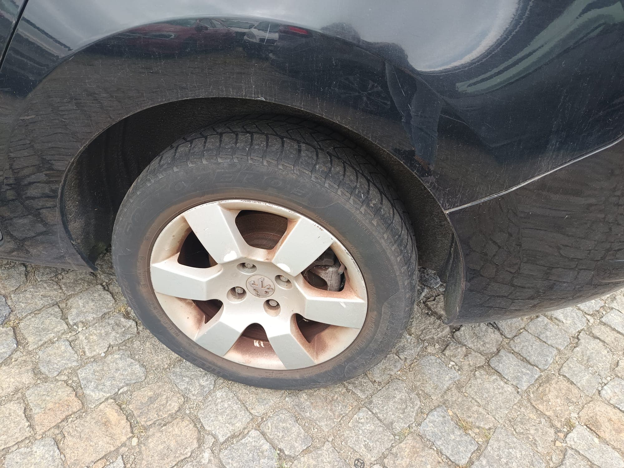Peugeot  5008 · Ano 2010 — imagem 9