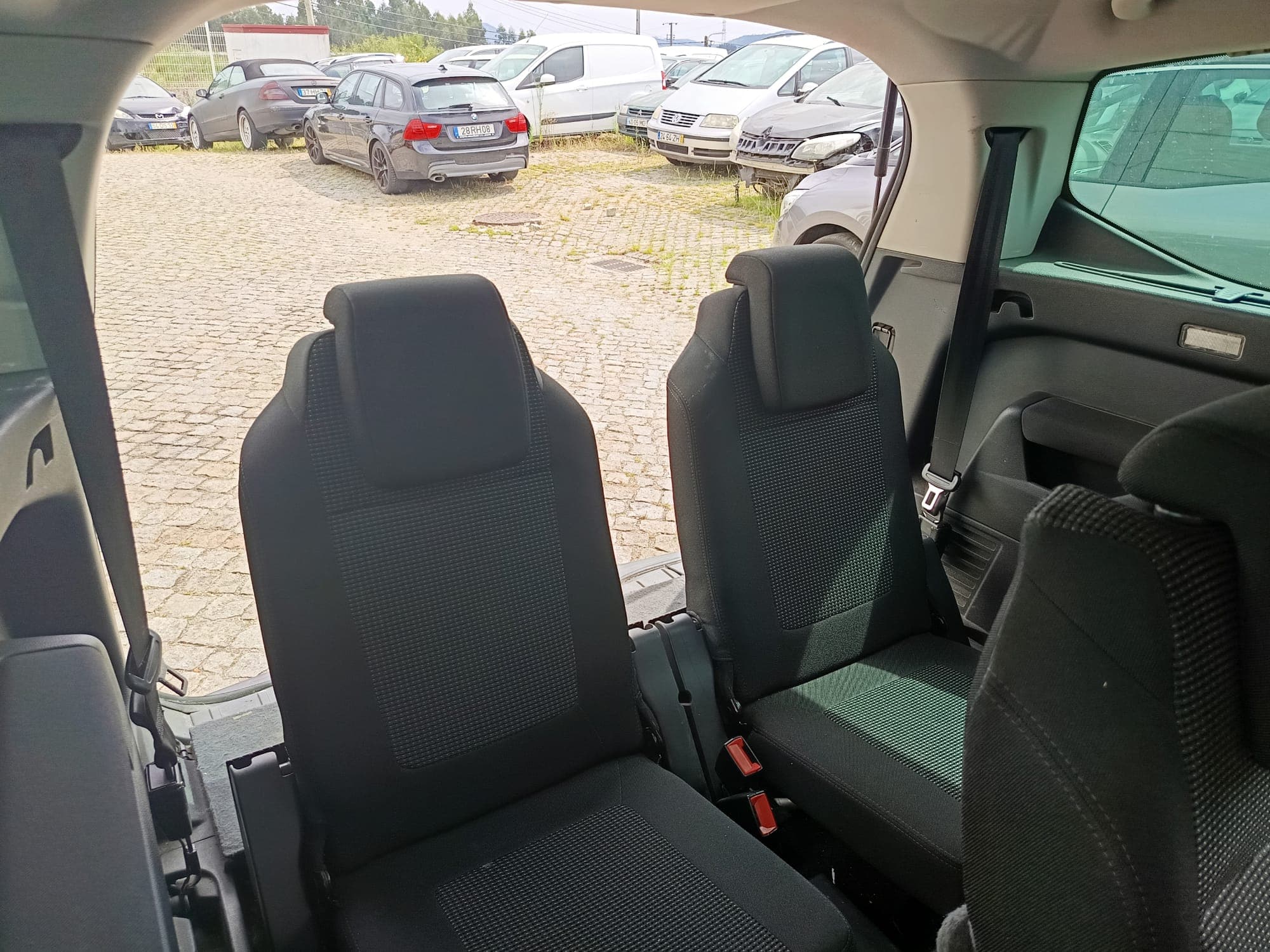 Peugeot  5008 · Ano 2010 — imagem 17